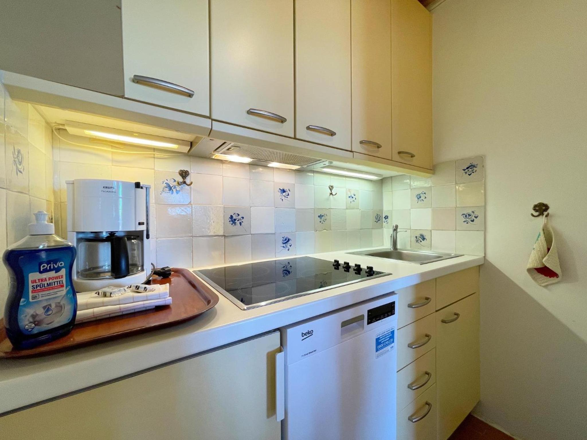 Apartment photo 2