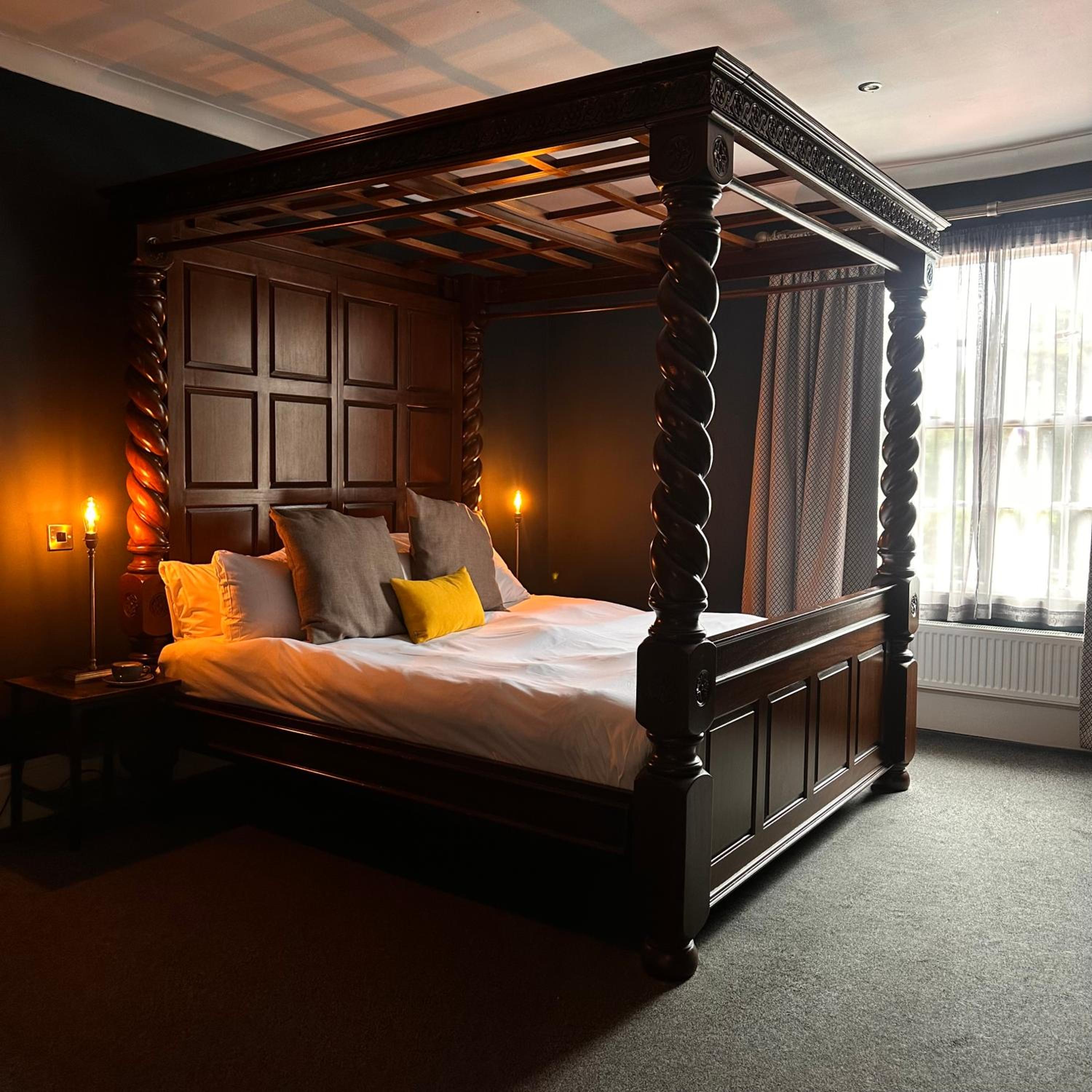 Deluxe Double Room with Bath