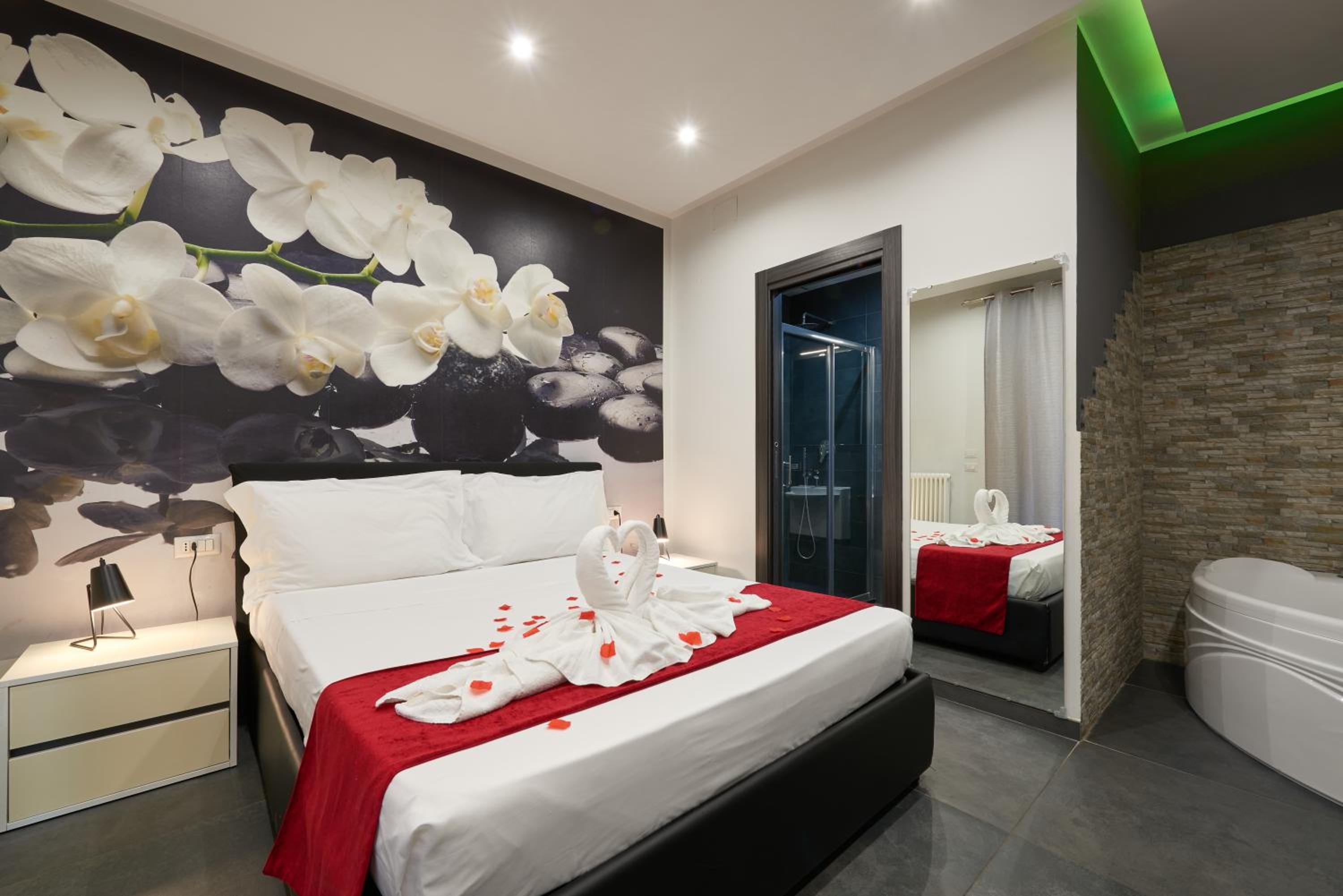 Double Room with Spa Bath