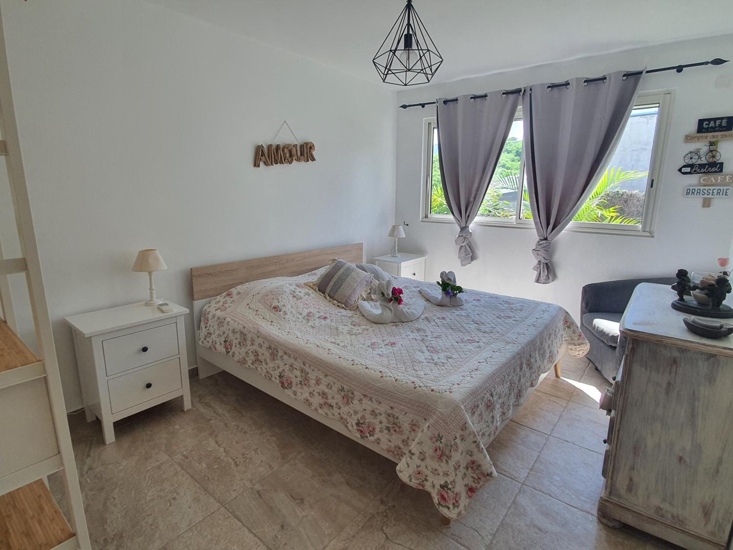 Villa photo 1