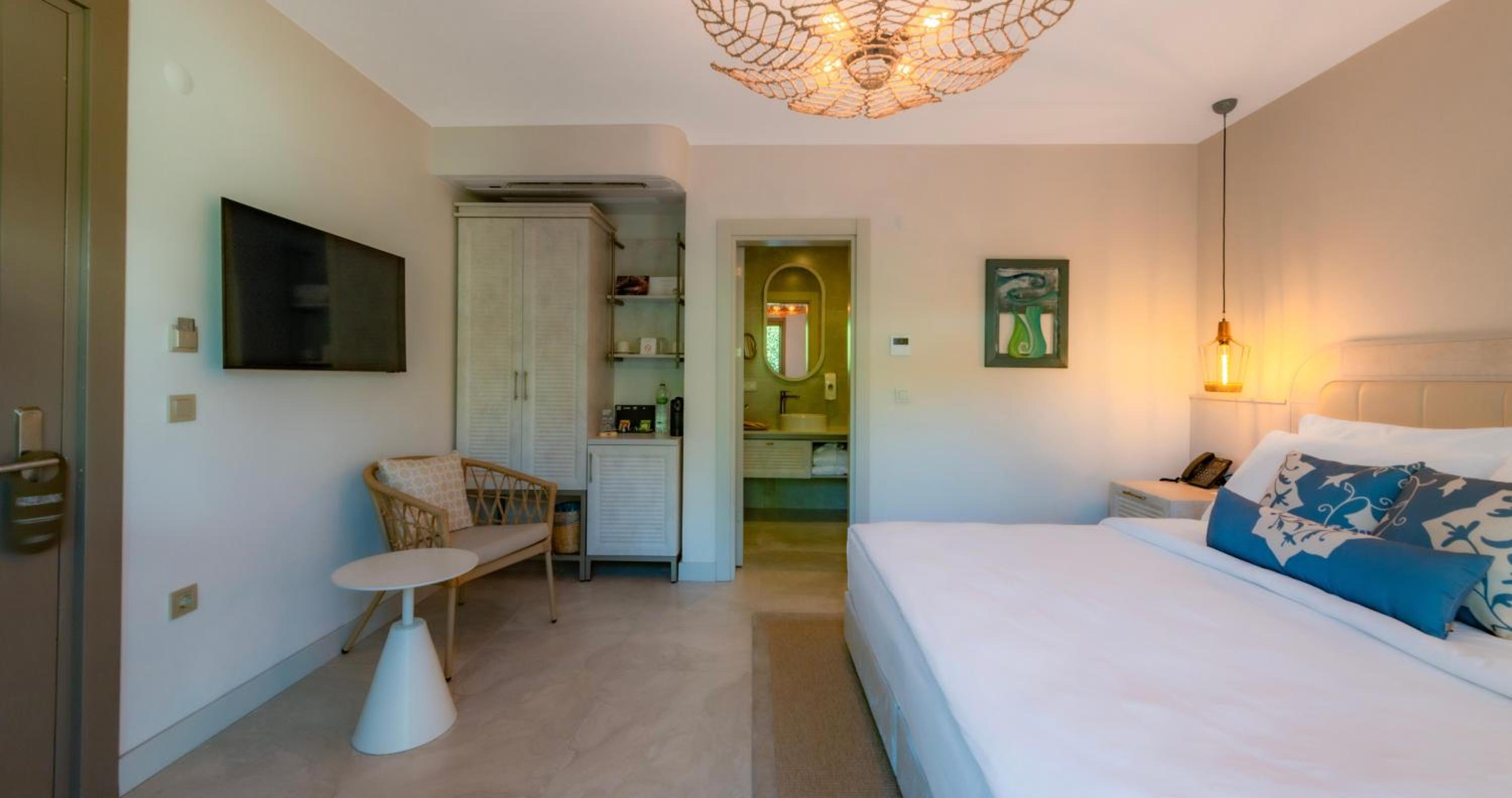 Double Room with Balcony photo 1