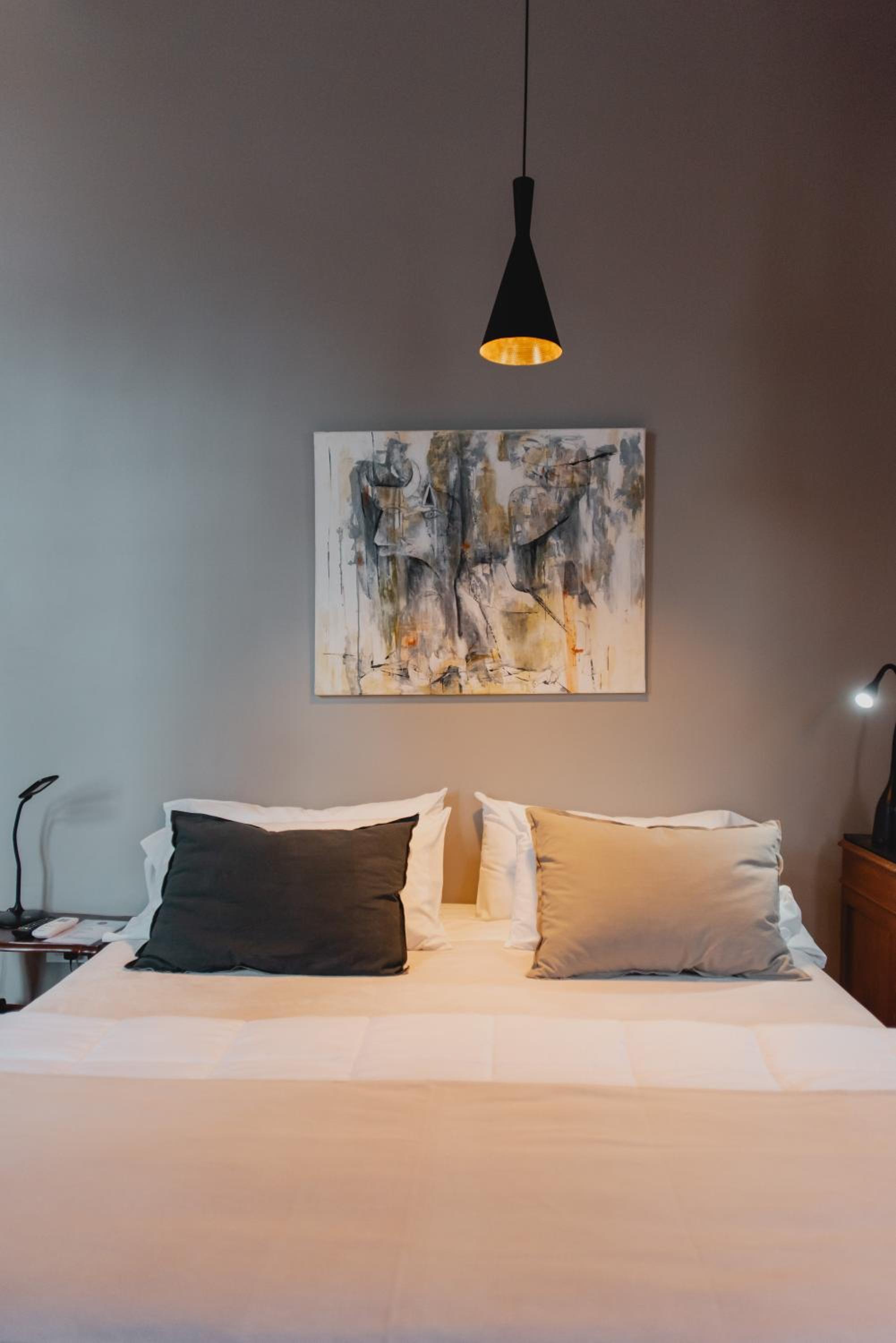Deluxe Double or Twin Room photo 3