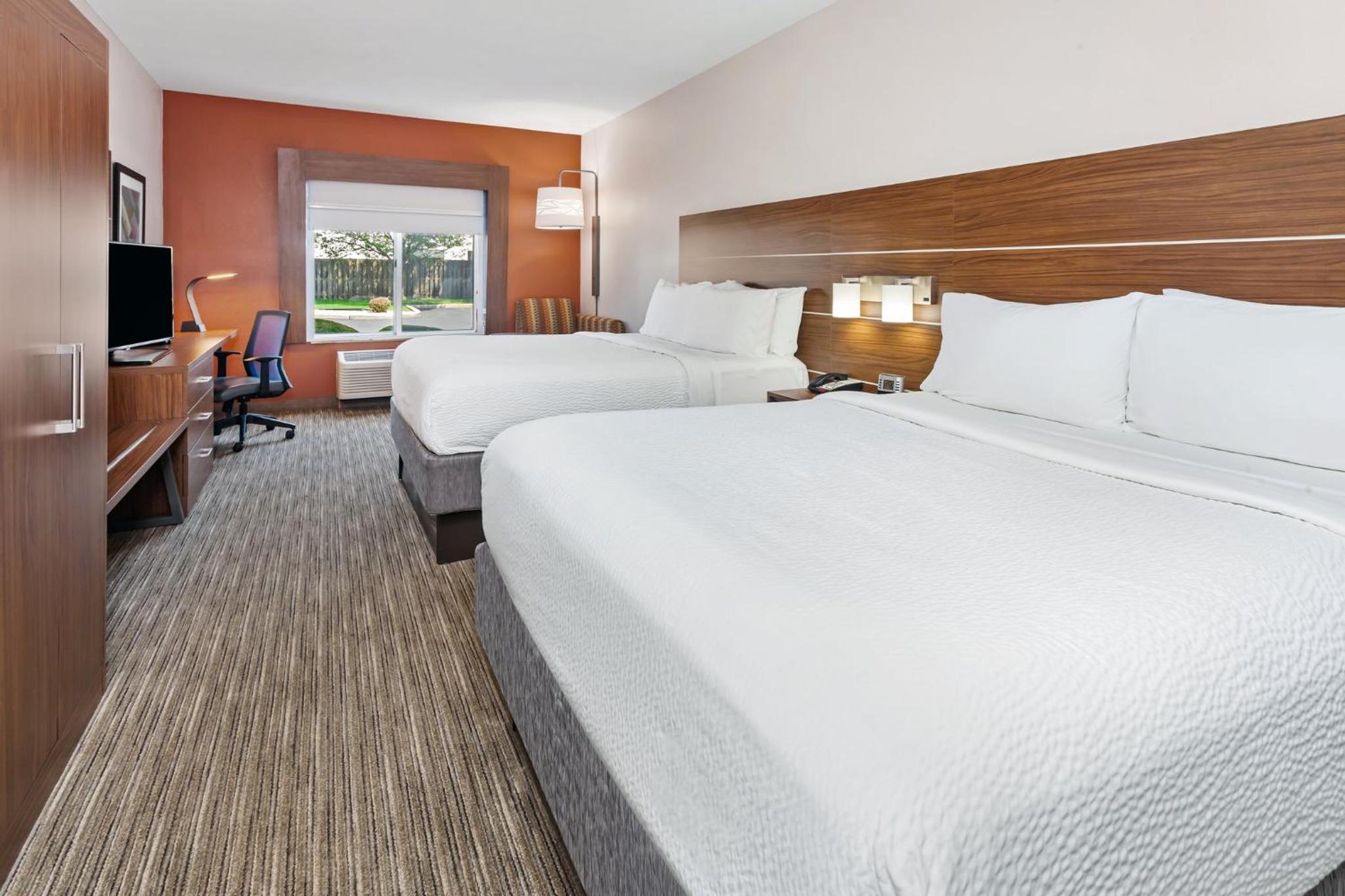 Standard Queen Room with Two Queen Beds and Extra Floor Space