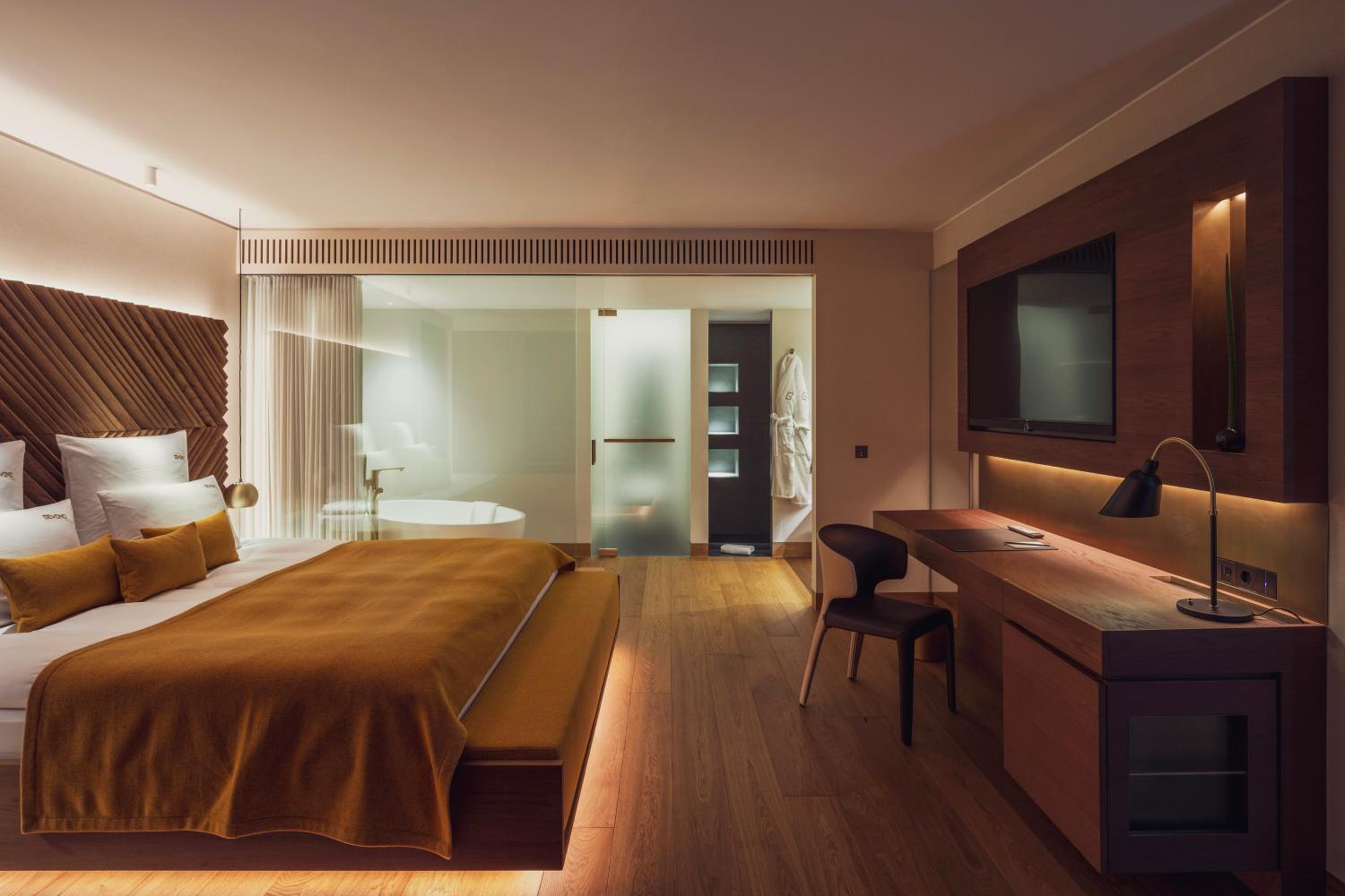 Suite with Terrace - Photo 15