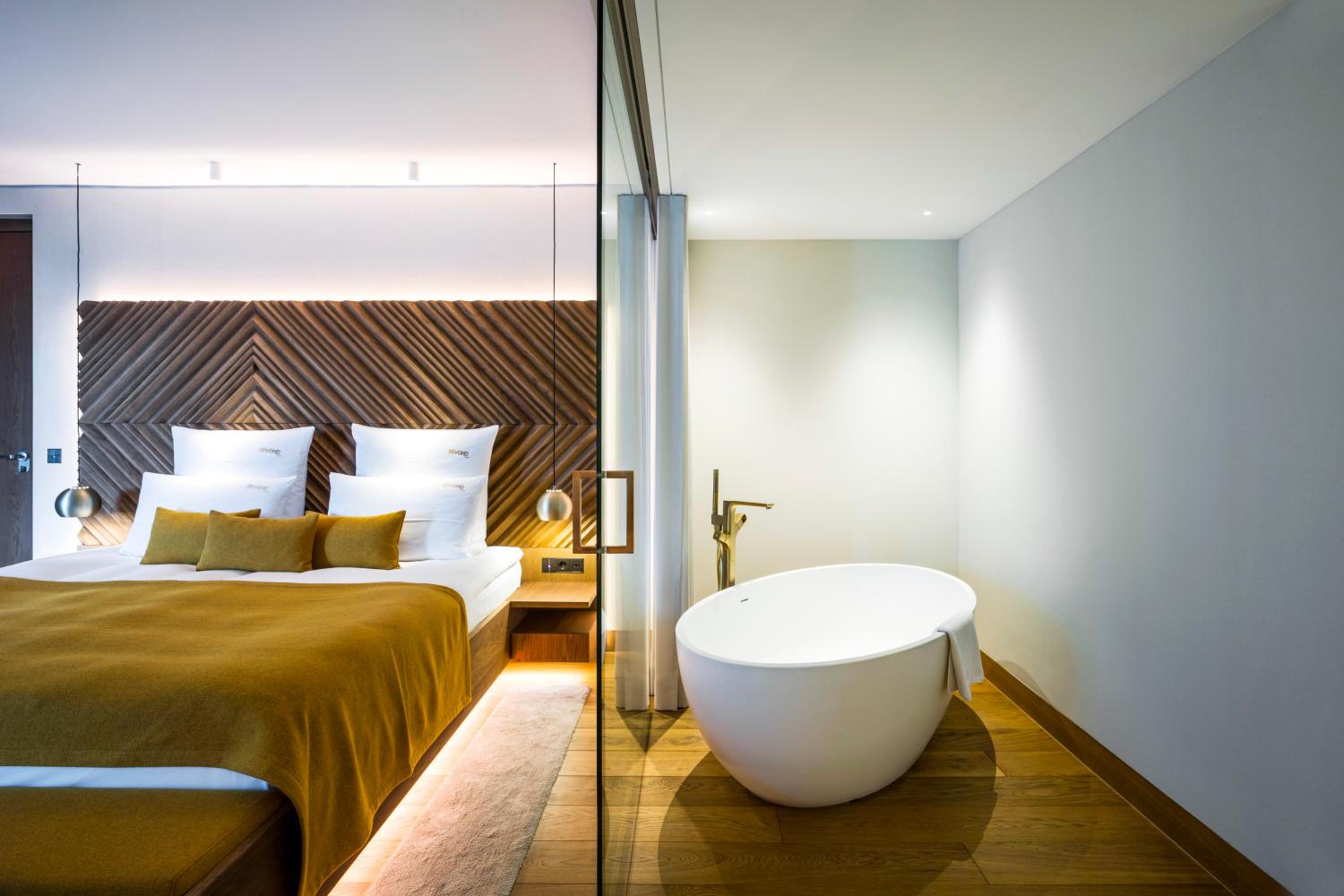 Suite with Terrace - Photo 4