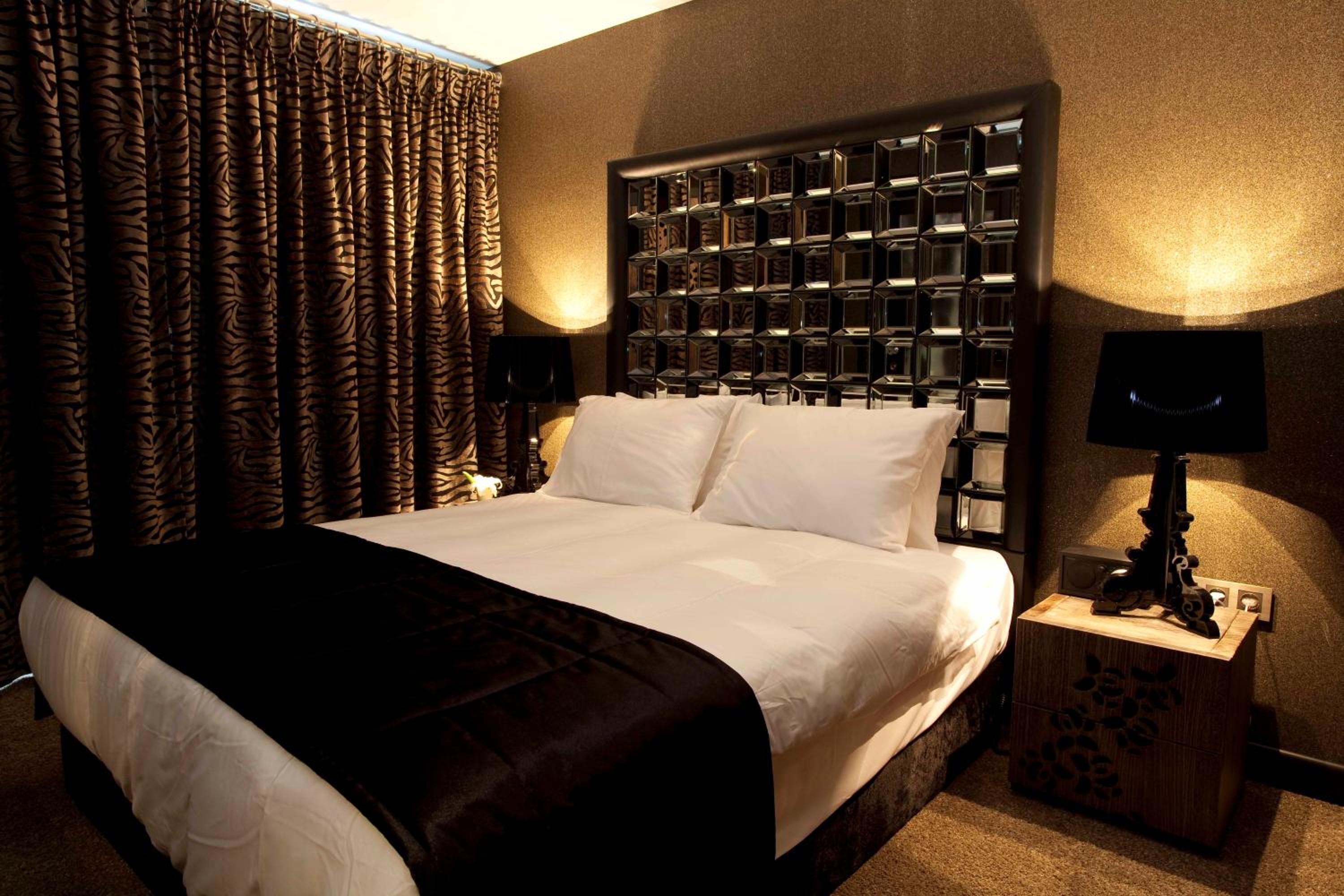 Deluxe Double or Twin Room photo 3