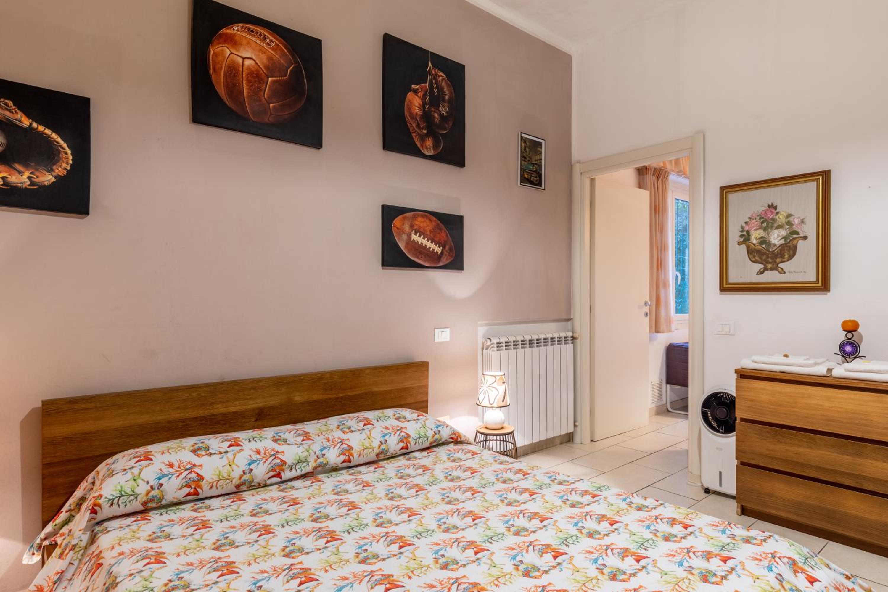One-Bedroom House photo 1