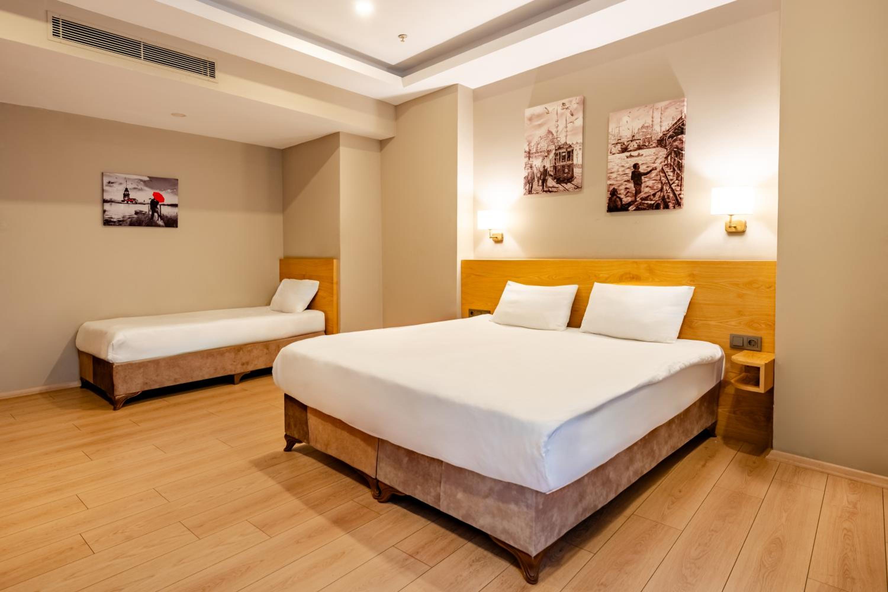 Deluxe Room photo 2