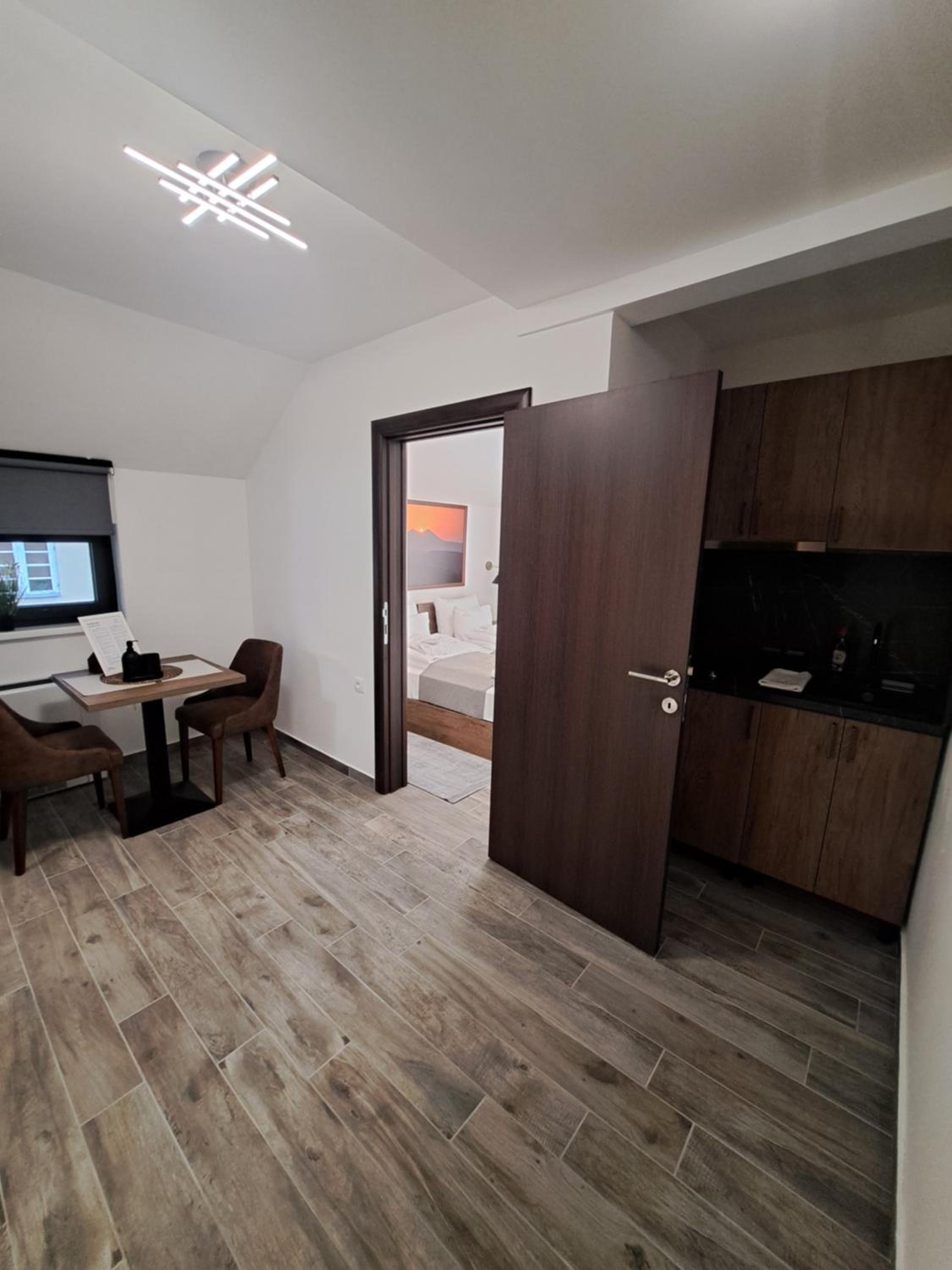 Apartment - Photo 13