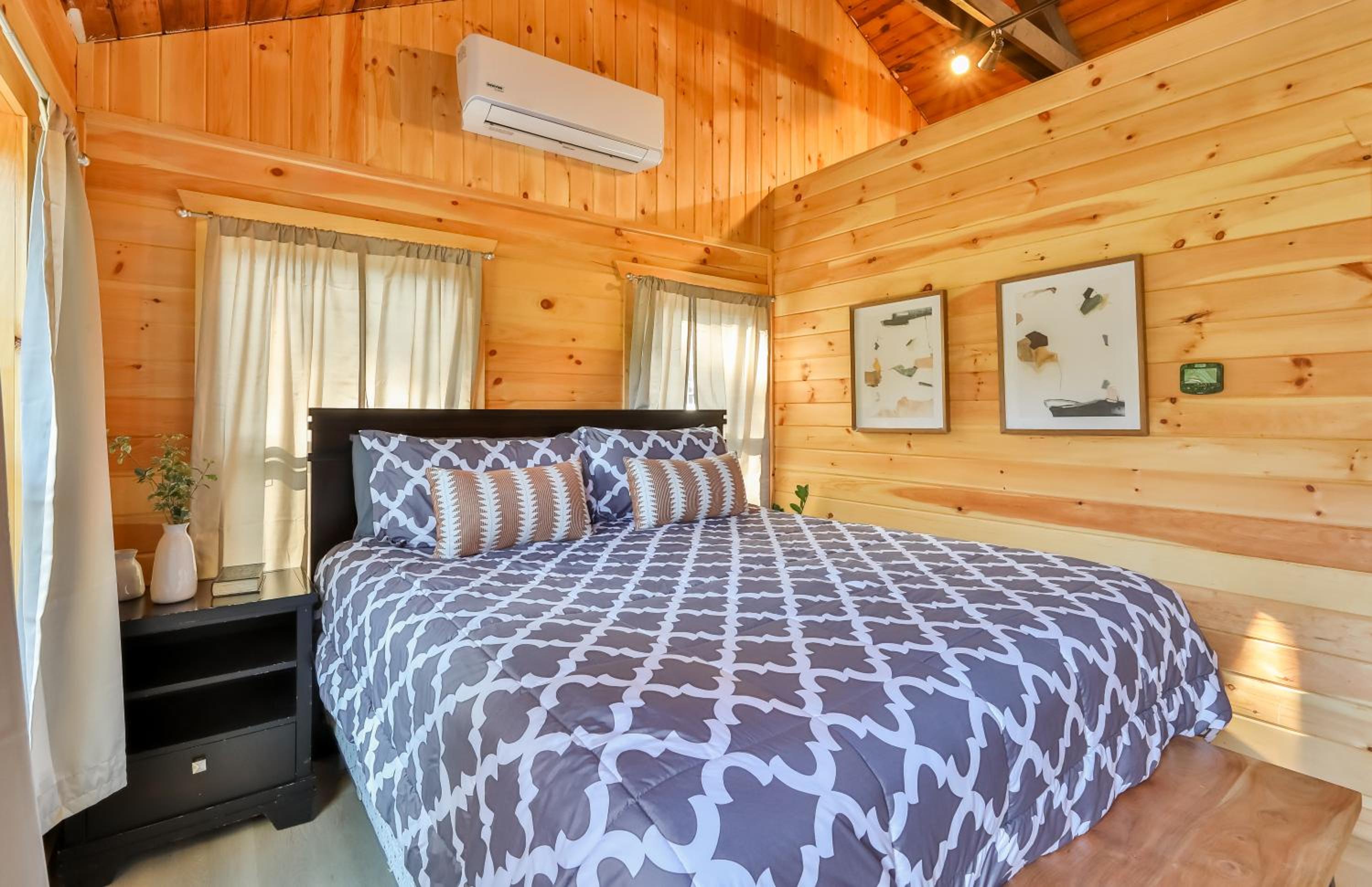 King Room with Mountain View - Photo 11