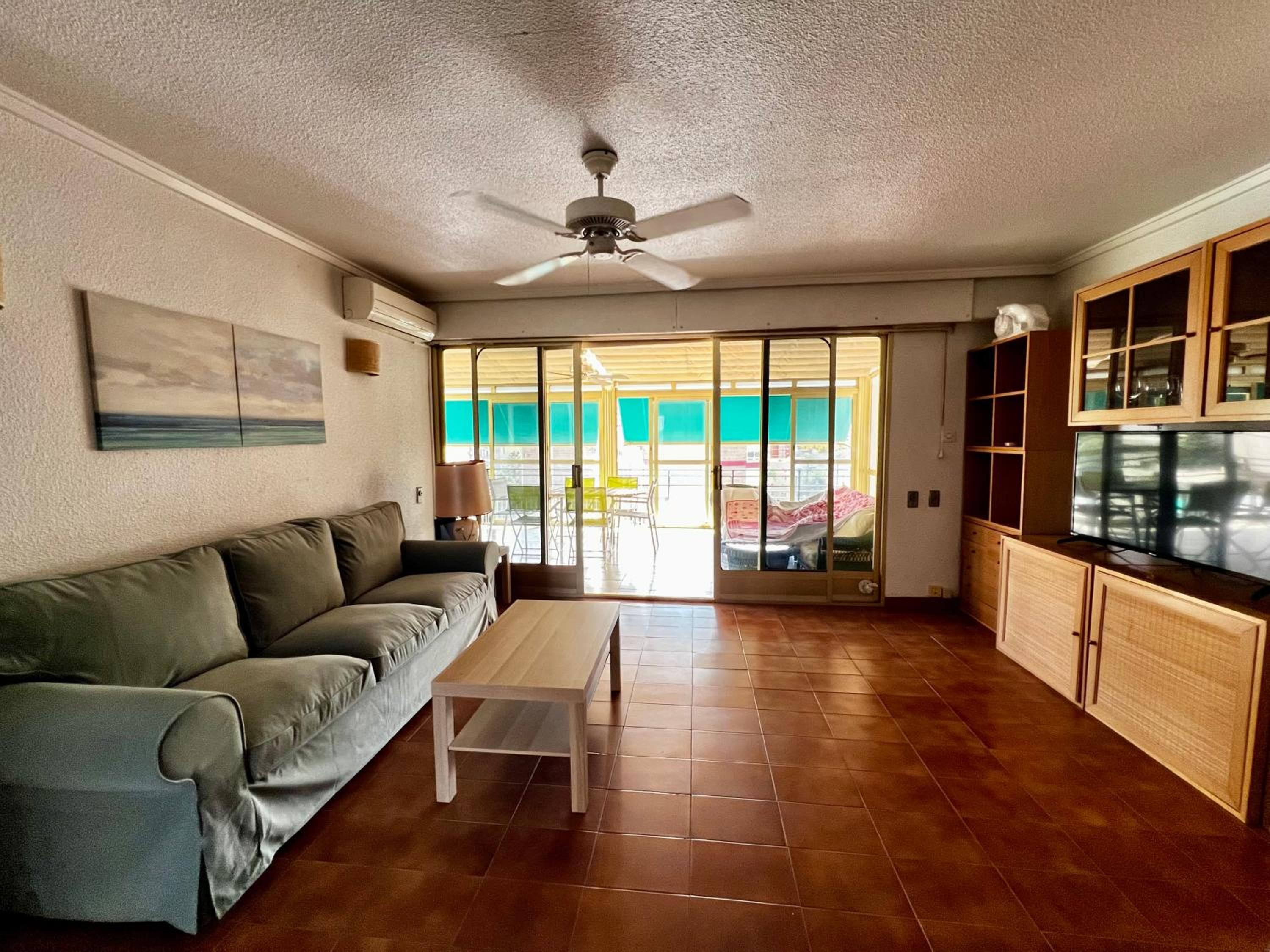 Apartamento de tres habitaciones con vista