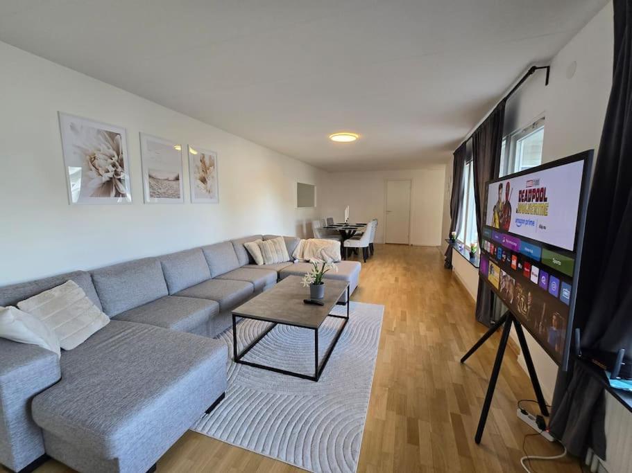 Villa photo 2