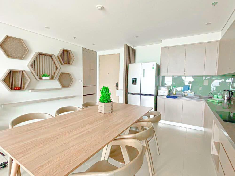 Three-Bedroom Apartment With Ocean View photo 2