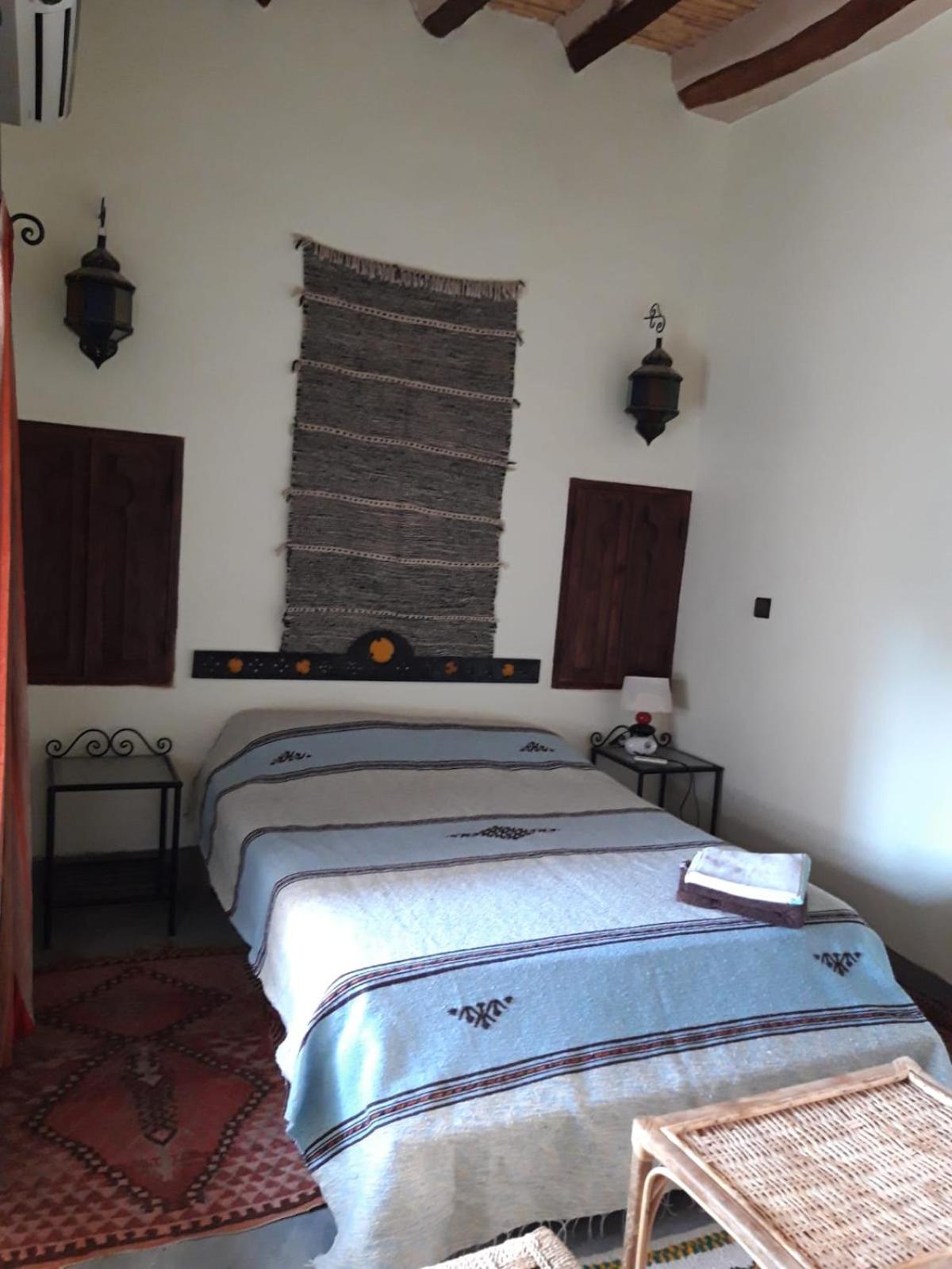 Double or Twin Room - Photo 4