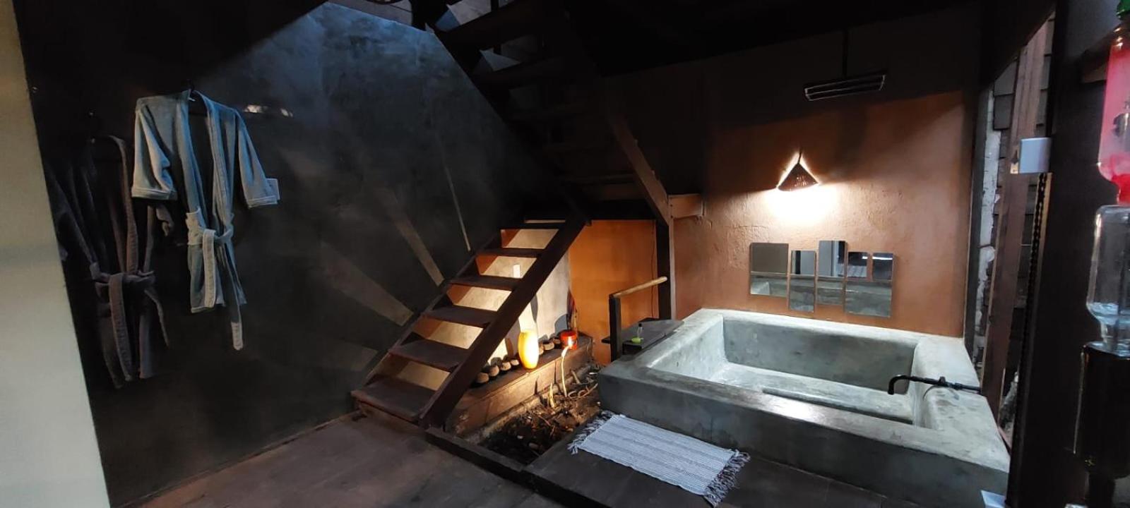 Quadruple Room With Balcony photo 3