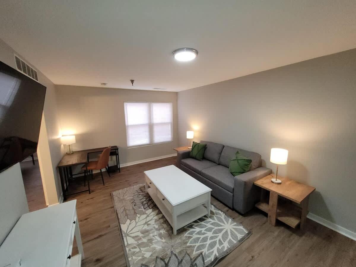 Apartment photo 2