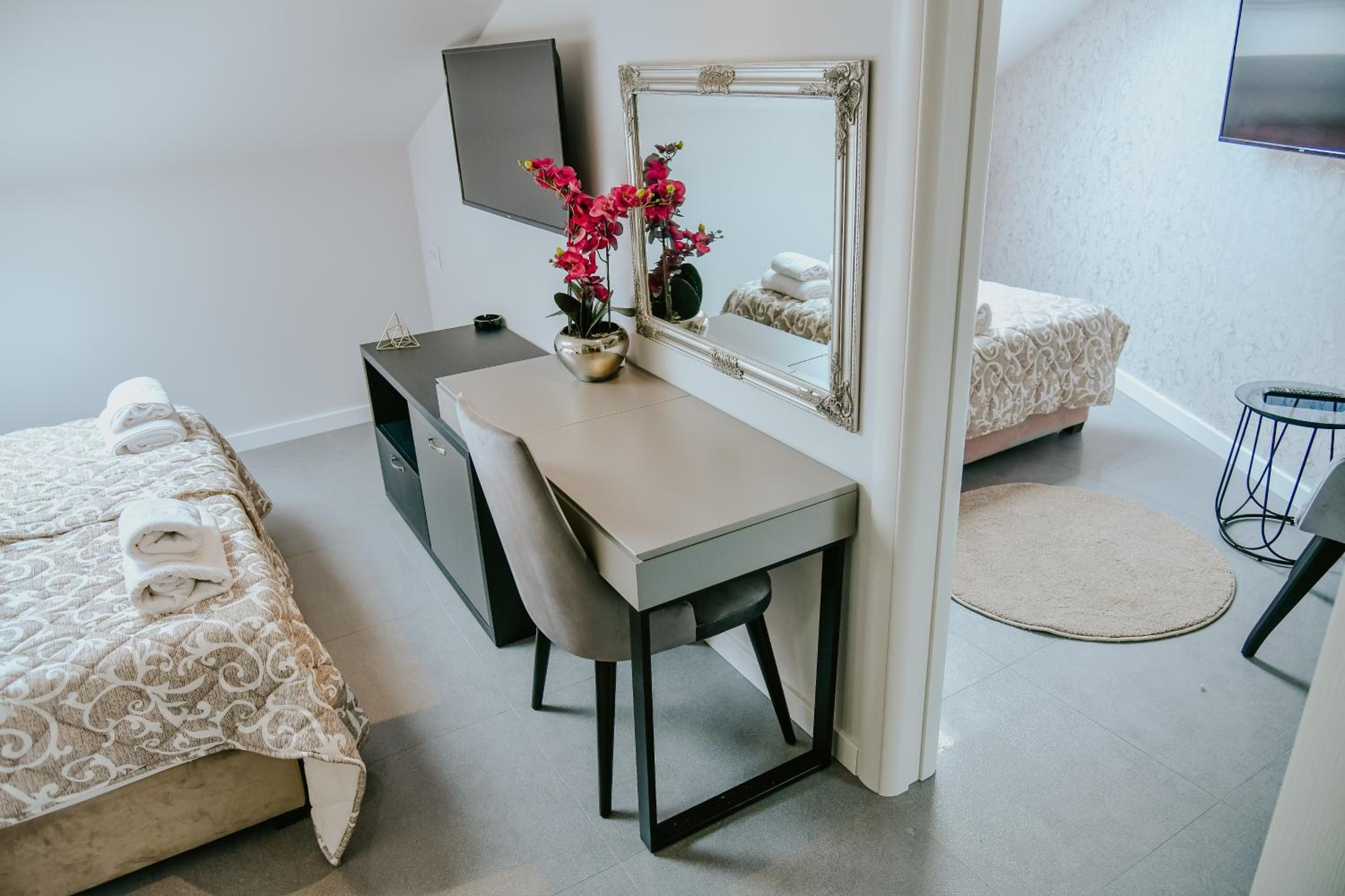 Luxury Triple Room