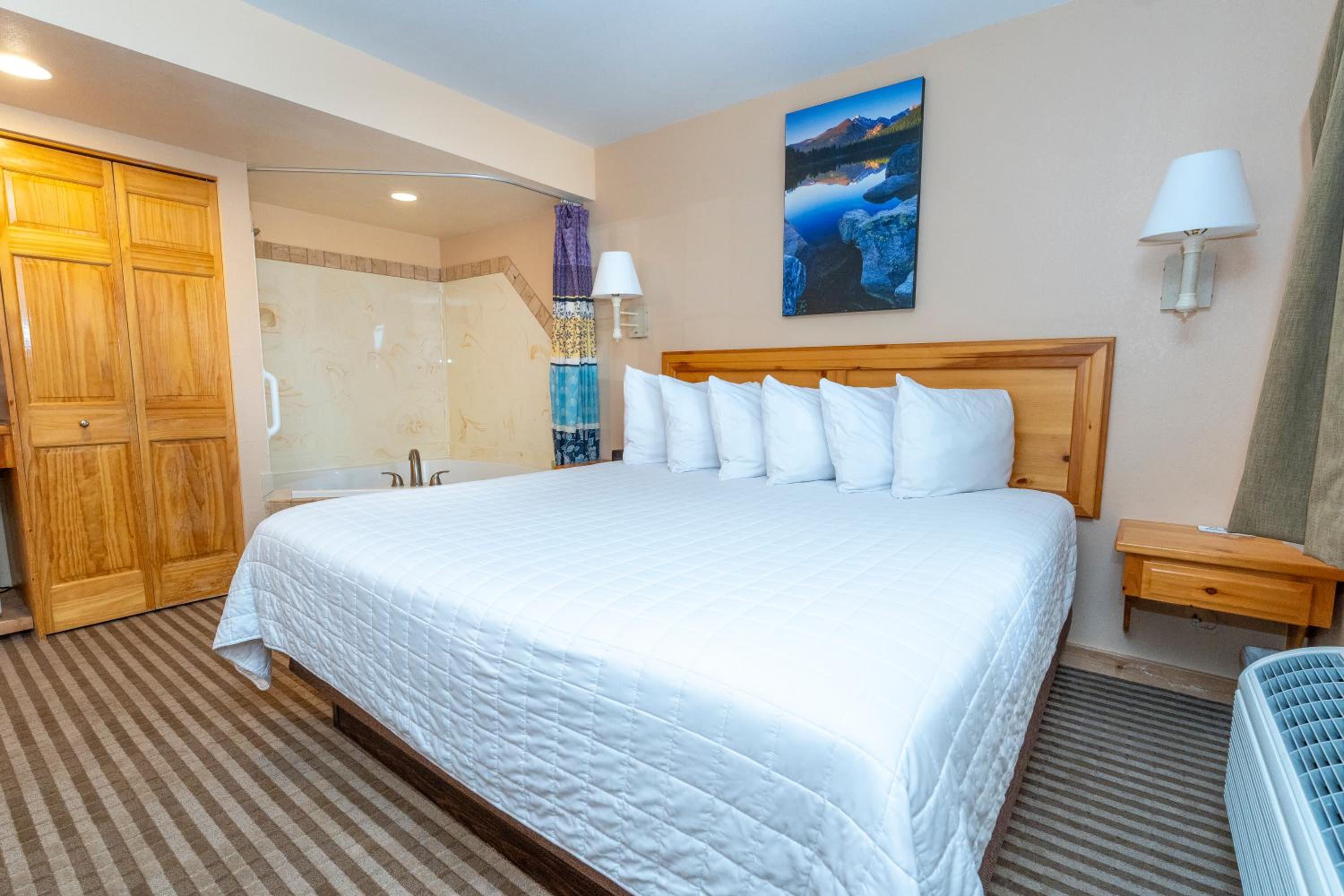 Standard King Room
