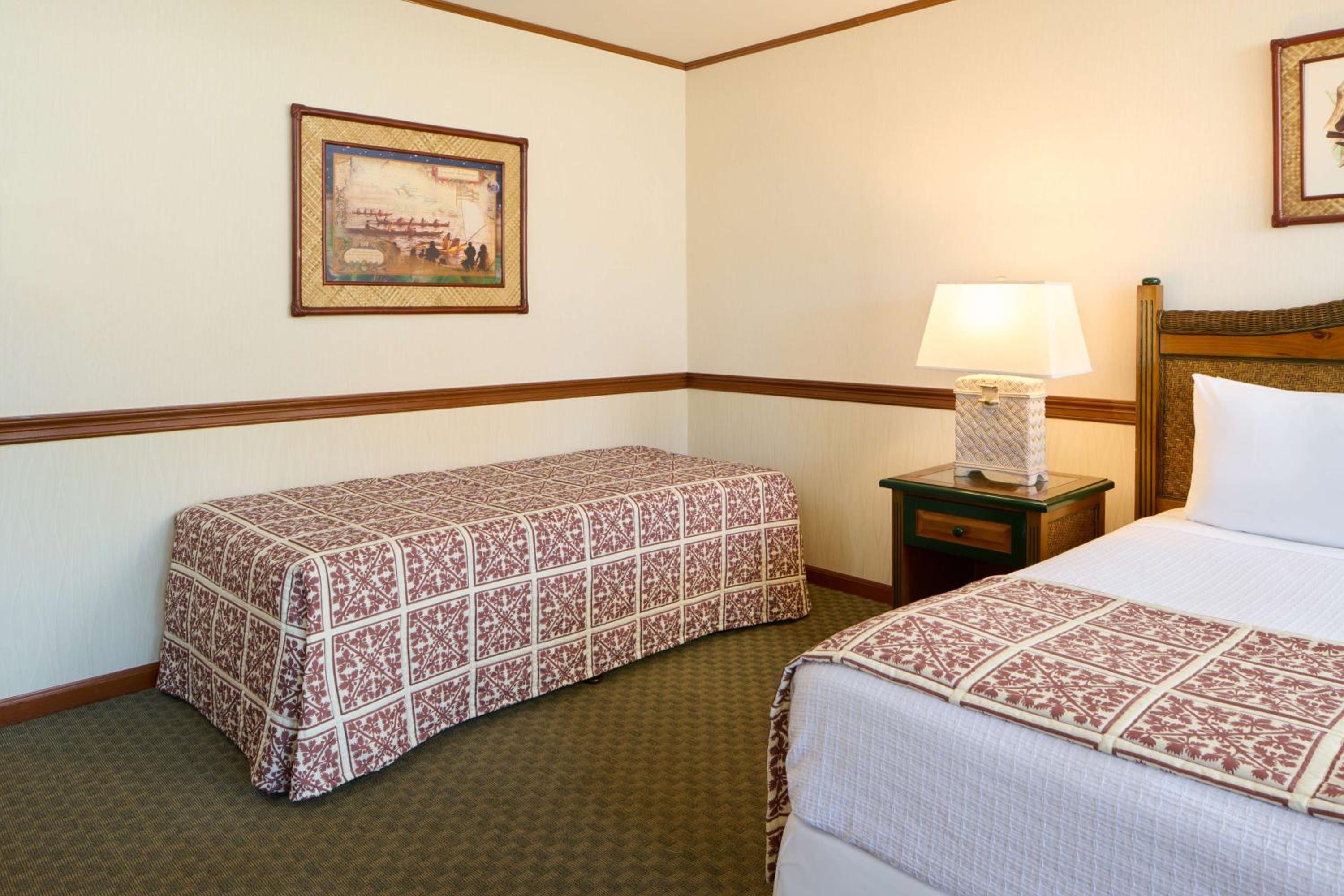 Signature Resort View 1 King Bed