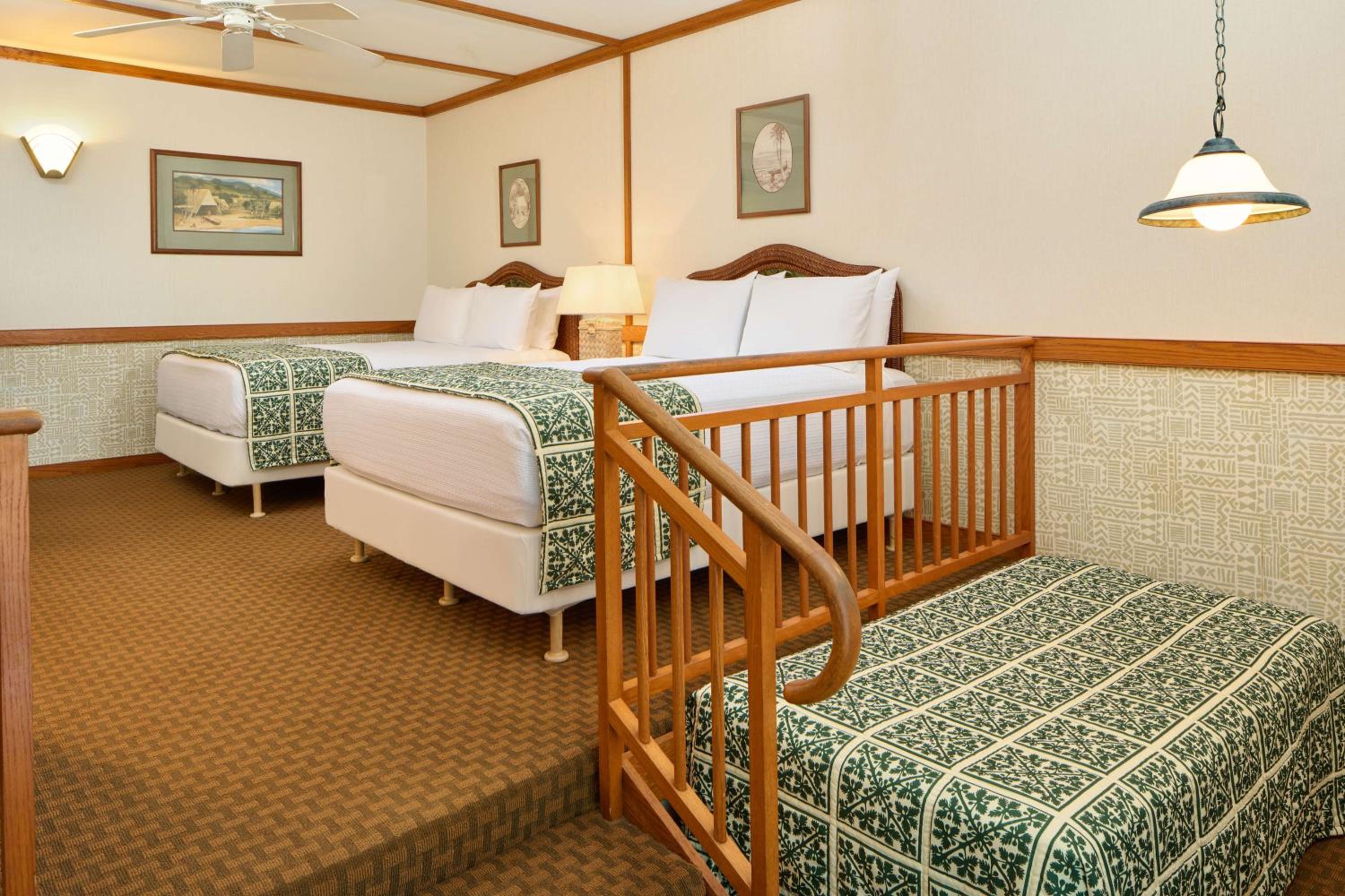 Signature Courtyard Ground Floor 2 Queen Beds