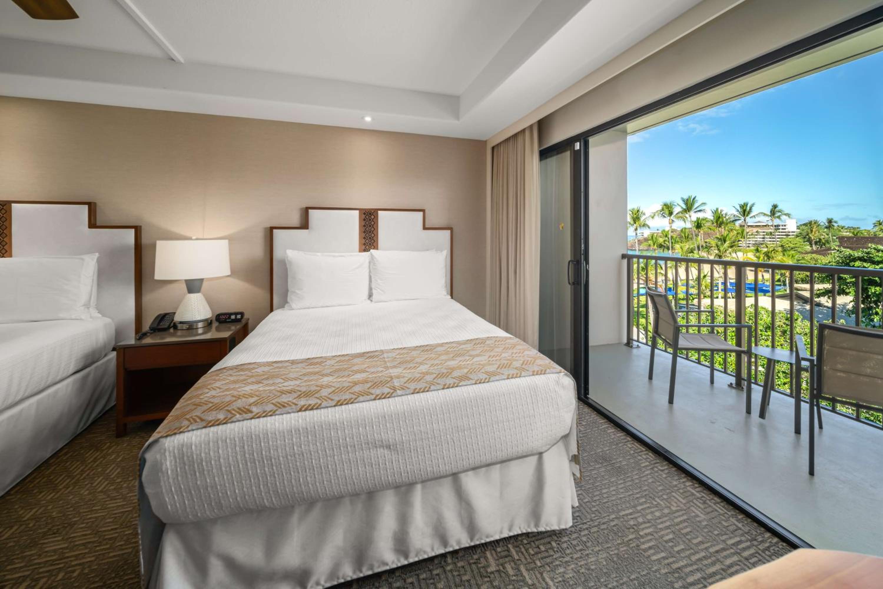 Premium Ocean View 2 Queen Beds - Photo 8