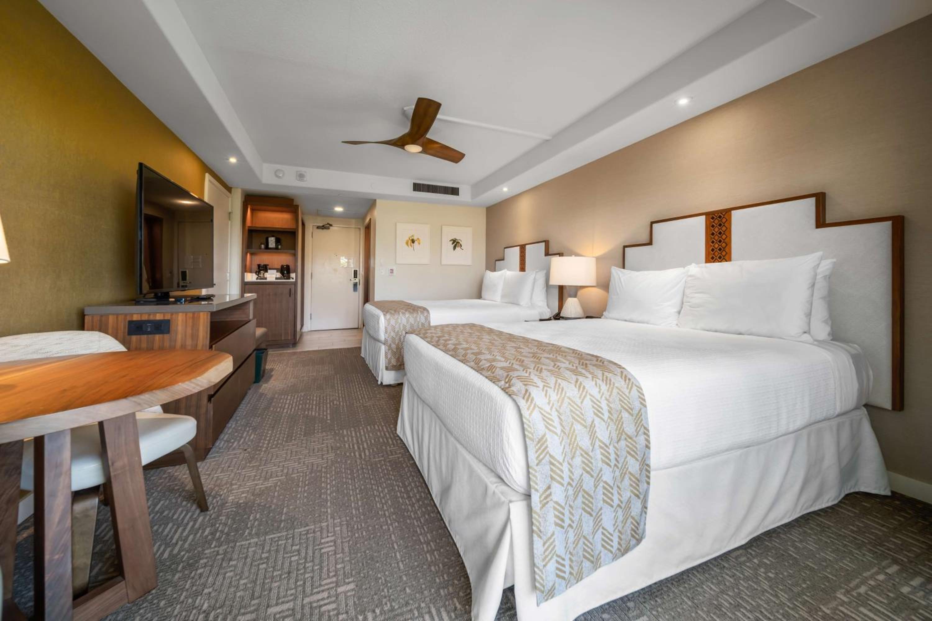 Premium Resort View 2 Queen Beds