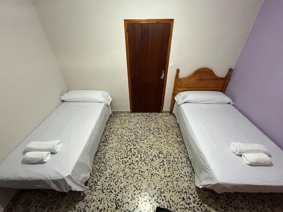 Casa de cuatro habitaciones