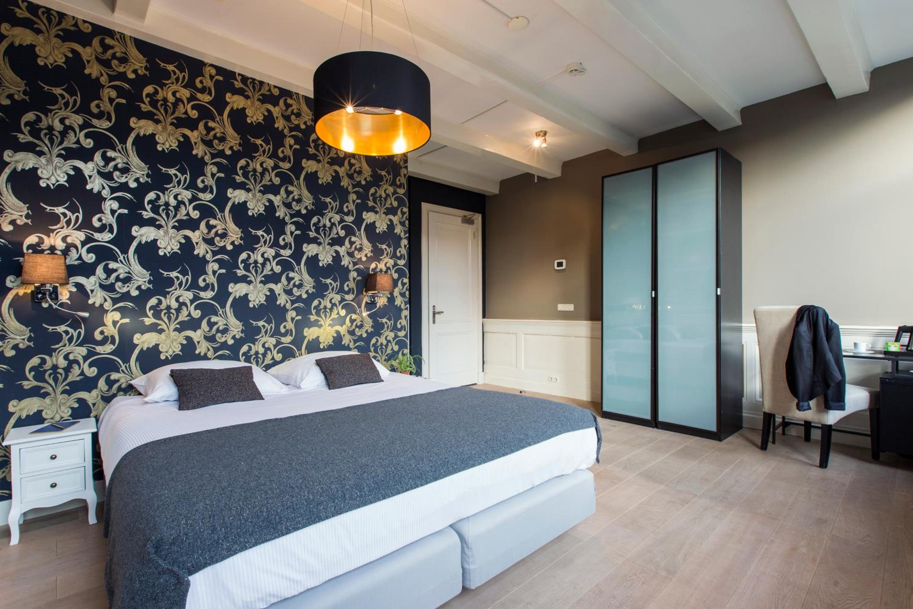 Deluxe Double Room Xl With Canal View
