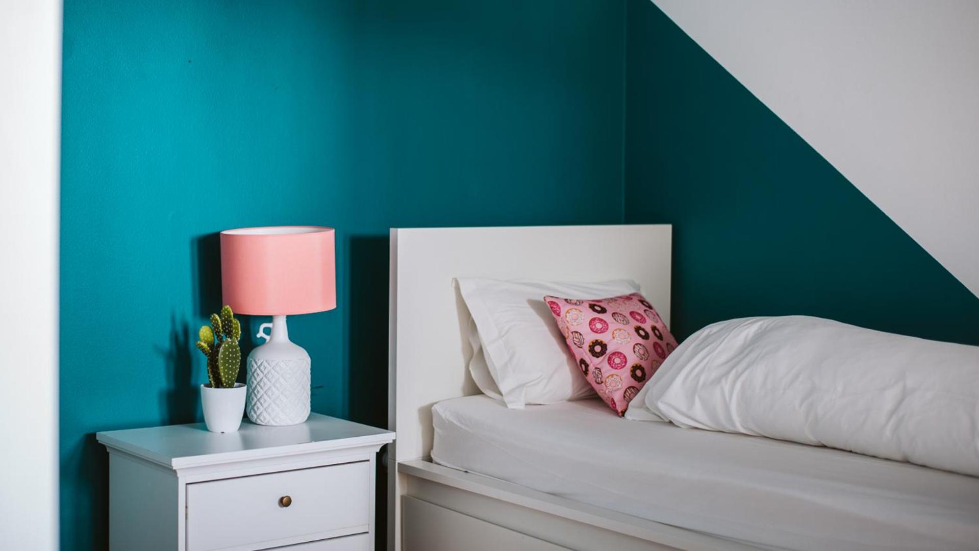 Single Bed in Female Dormitory Room photo 2