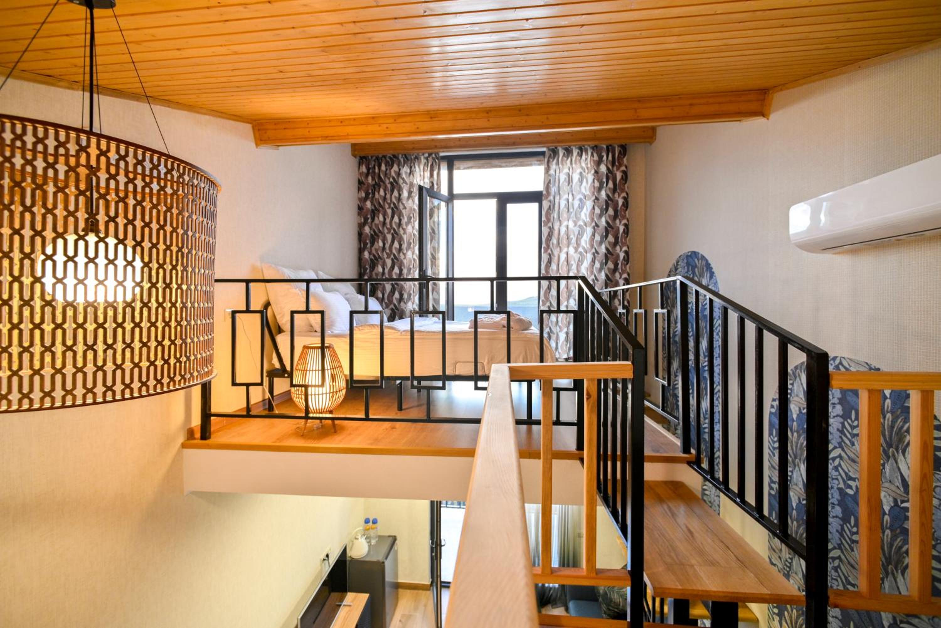 Double Room with Balcony photo 3