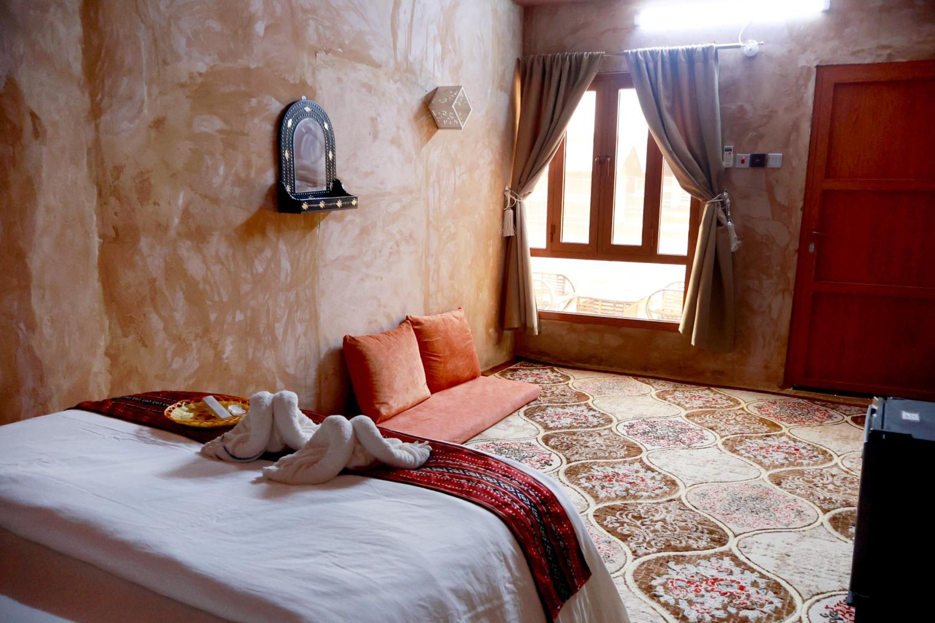 Double Room - Photo 2