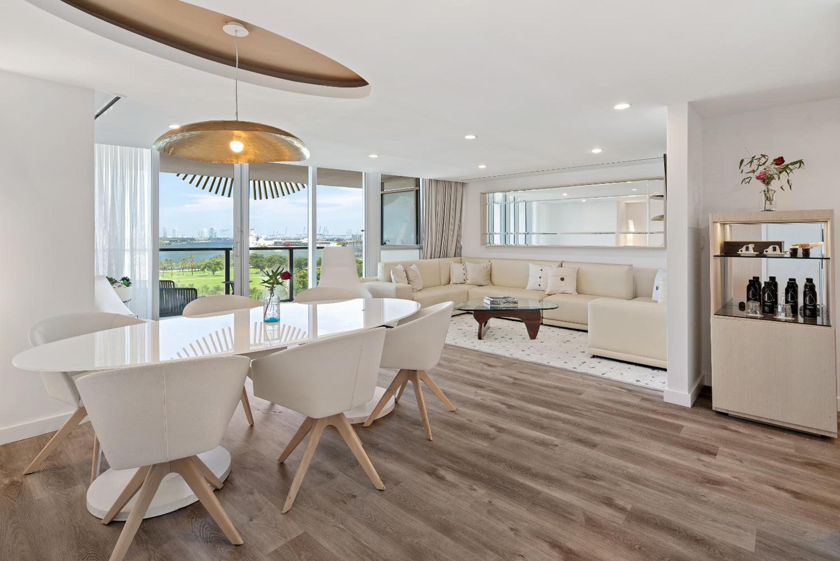 One Bedroom Suite King with Balcony