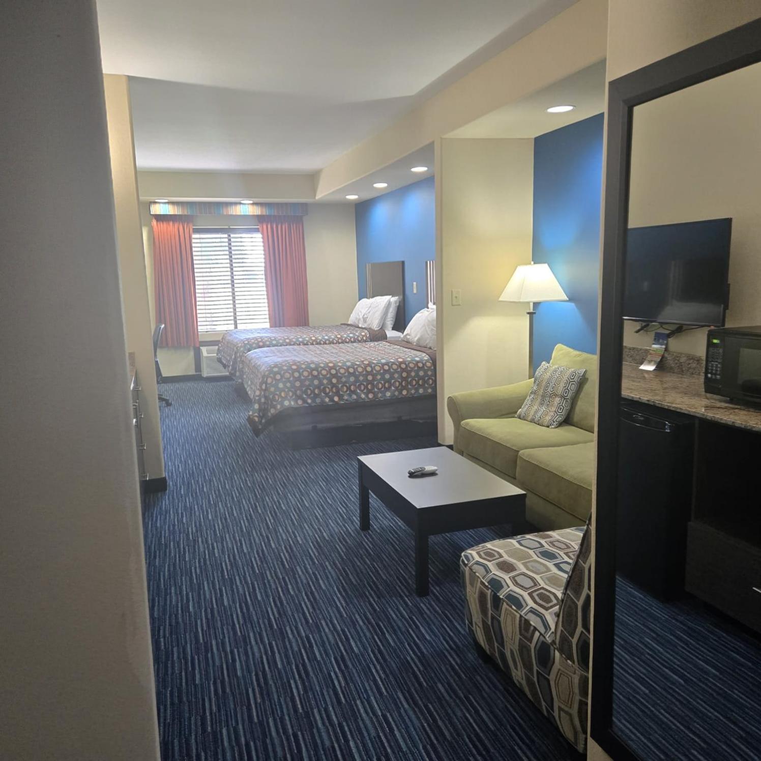 2 Full Beds Accessible with Kitchenette Non-Smoking photo 1