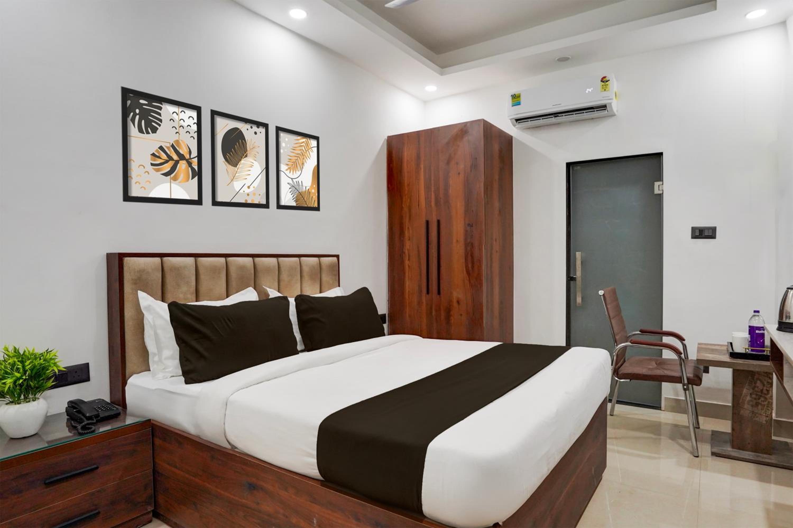 Standard Double Room photo 1