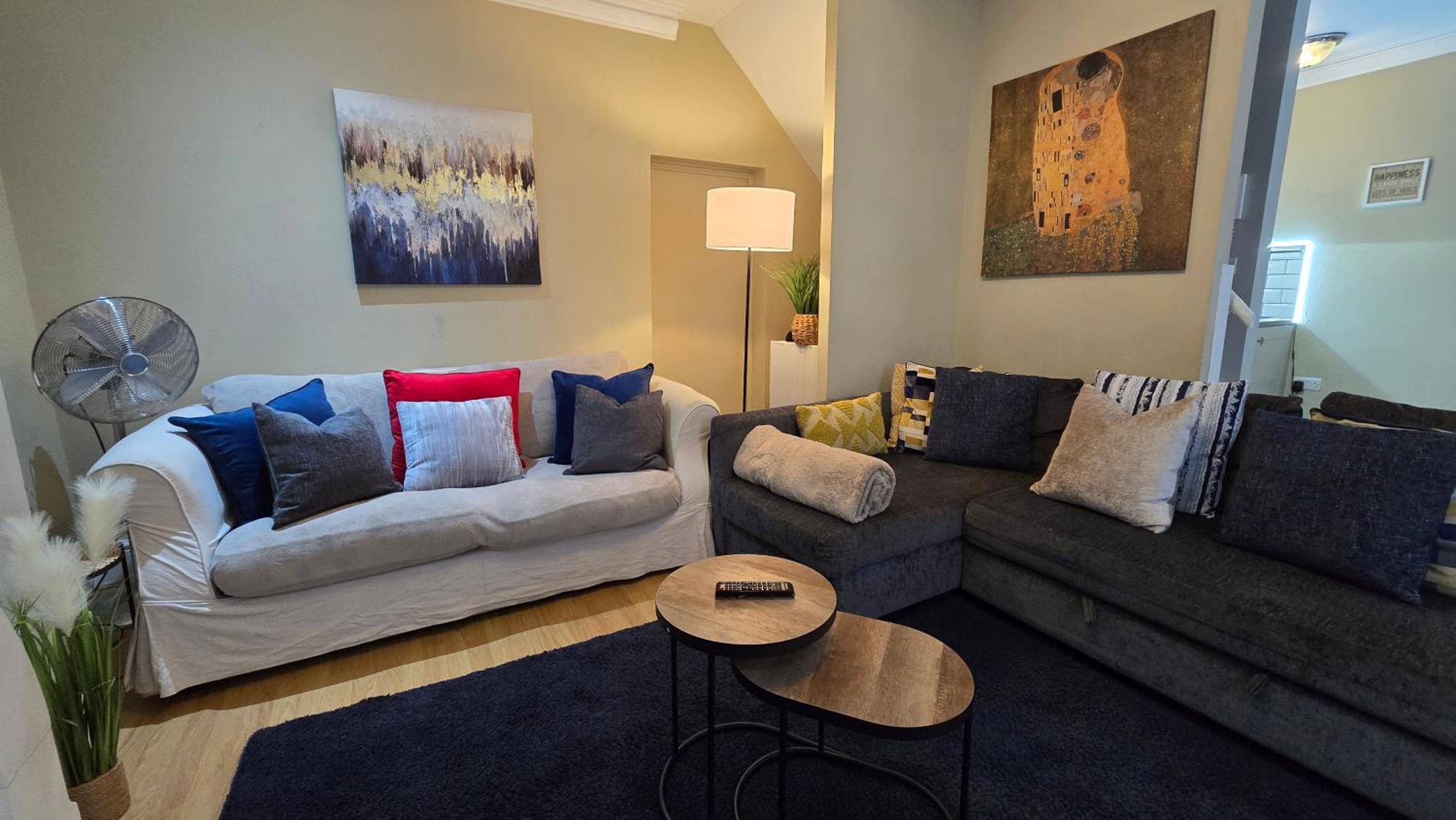 Three-Bedroom Apartment - Photo 16