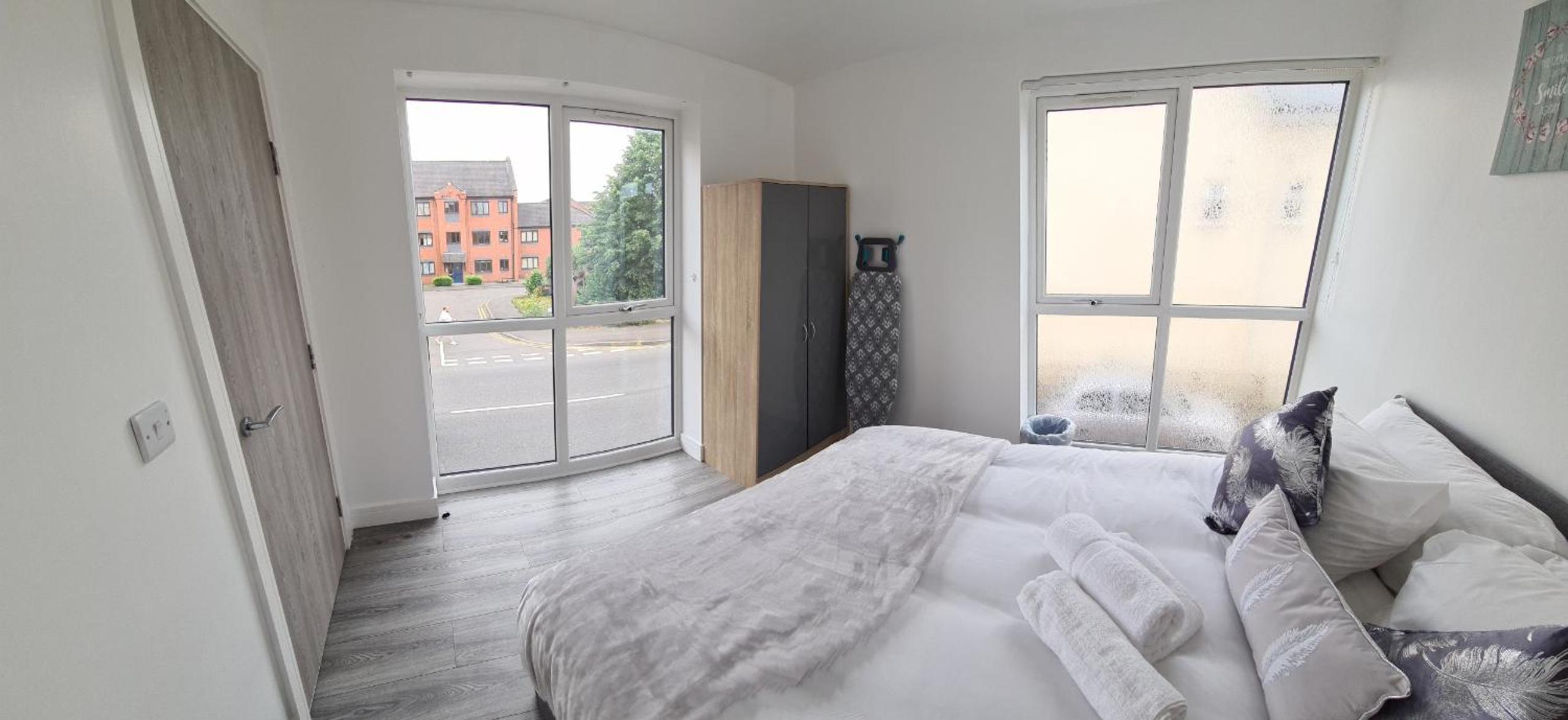One-Bedroom Family Apartment photo 2