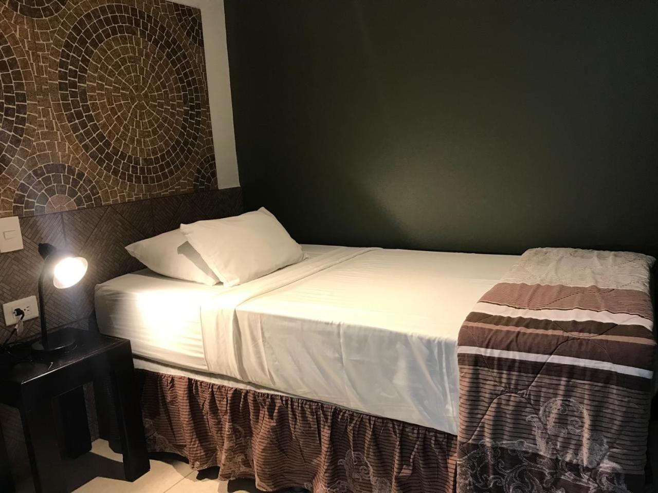 Single Room with Private Bathroom photo 2