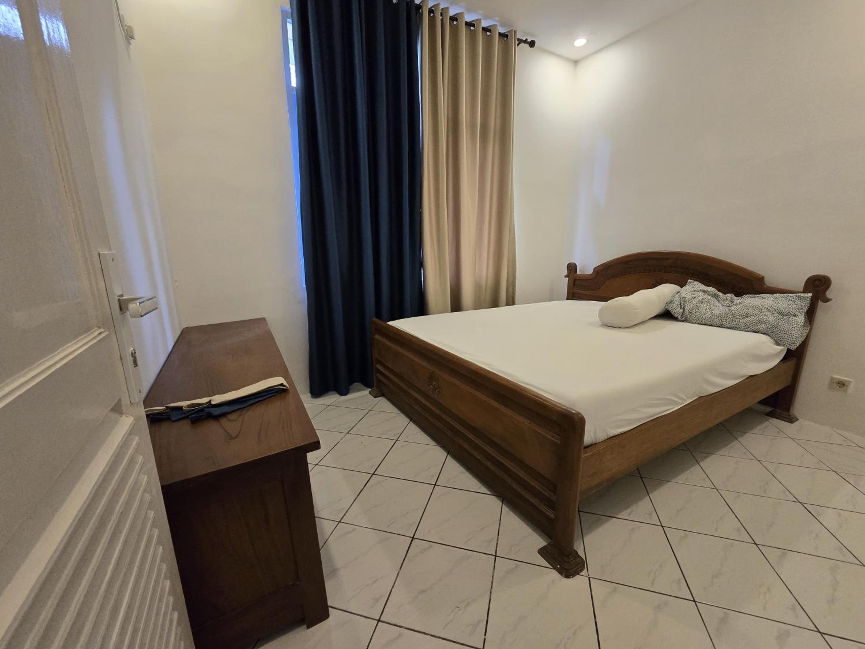 Three-Bedroom Villa photo 1