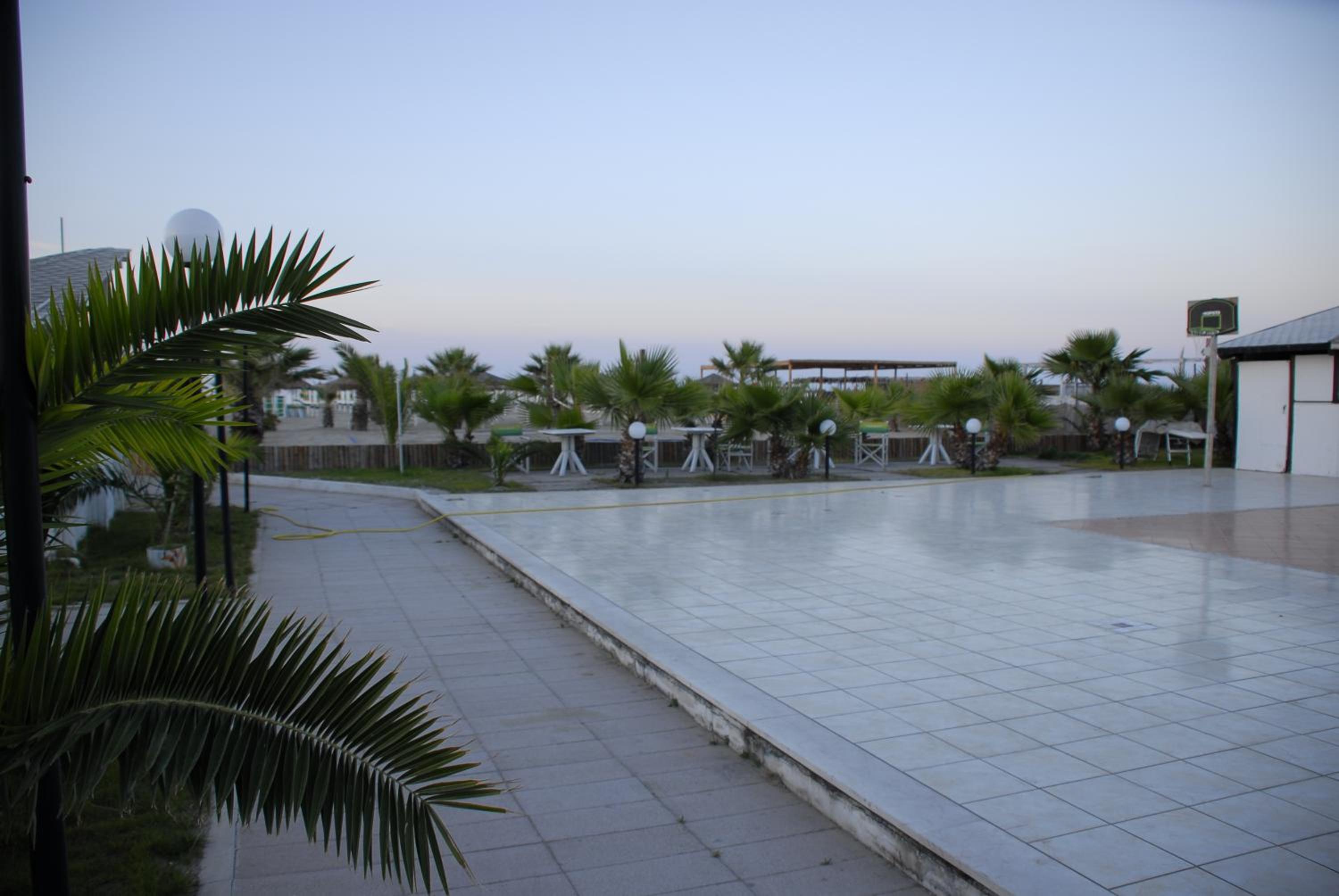Quadruple Room with Sea View - Photo 2