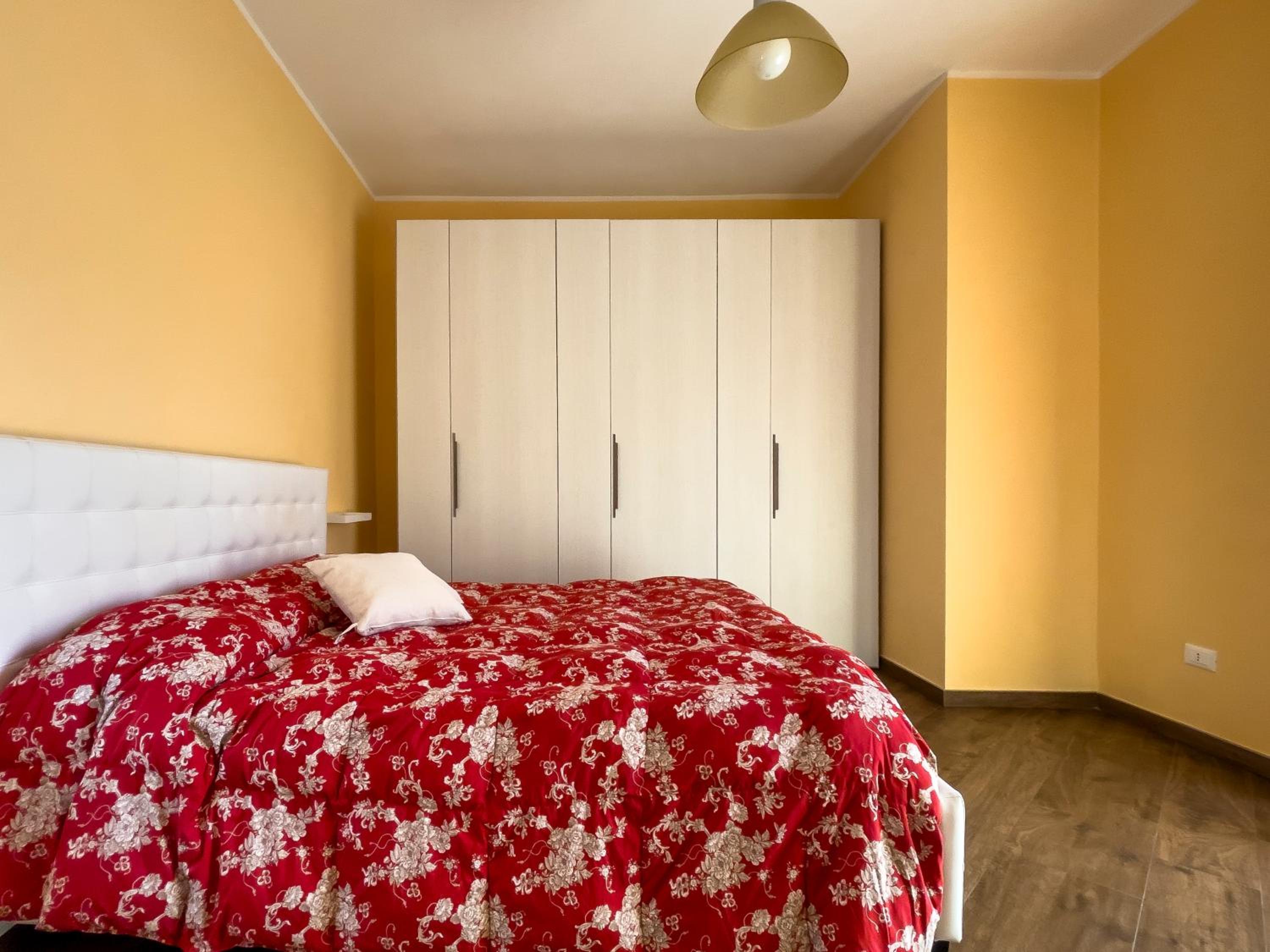 Large Double Room photo 1