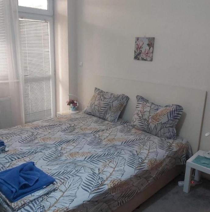 Two-Bedroom Apartment - Photo 4