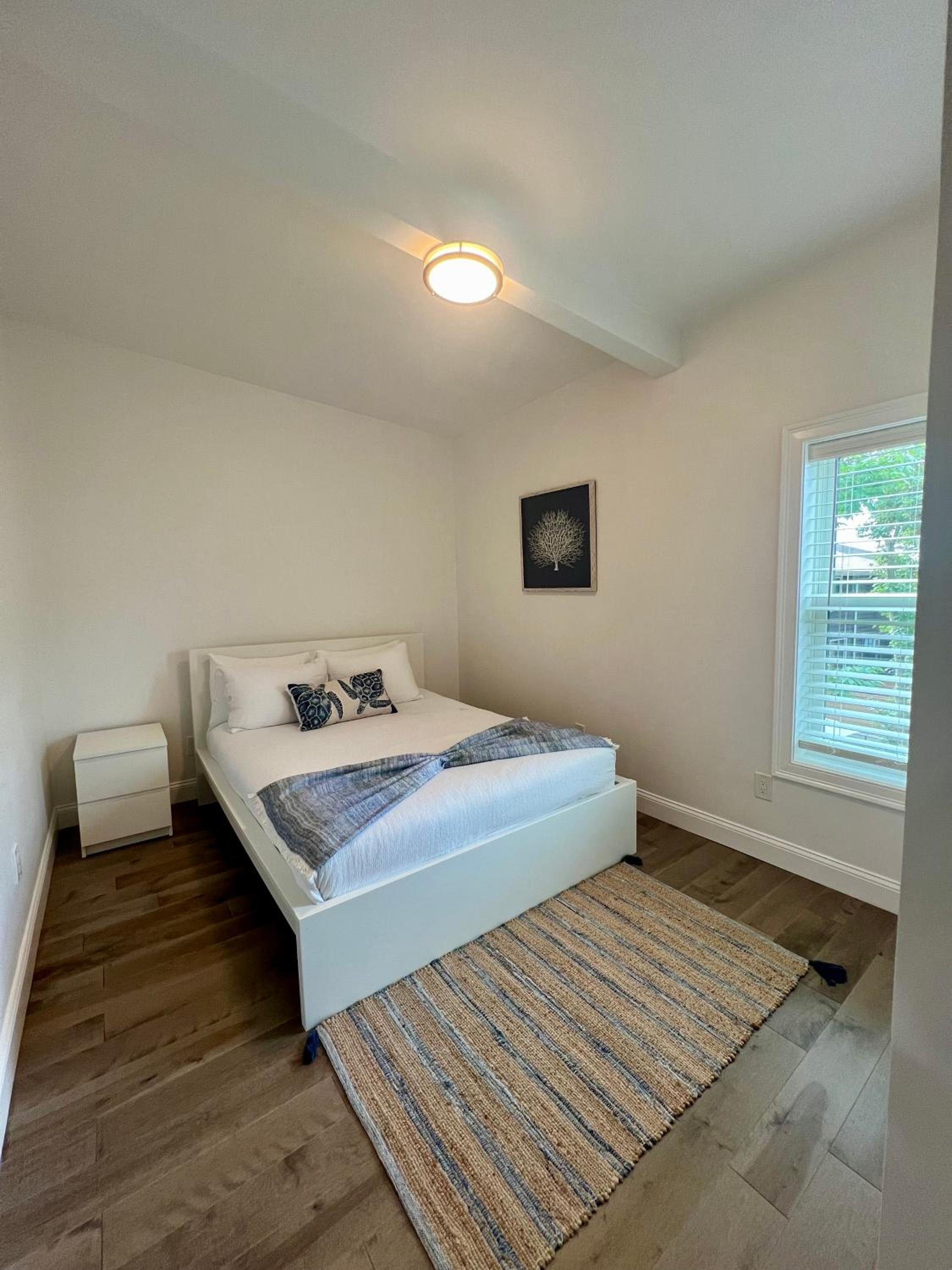 Three-Bedroom Apartment photo 1