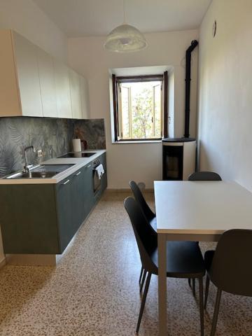 One-Bedroom Apartment with View photo 3