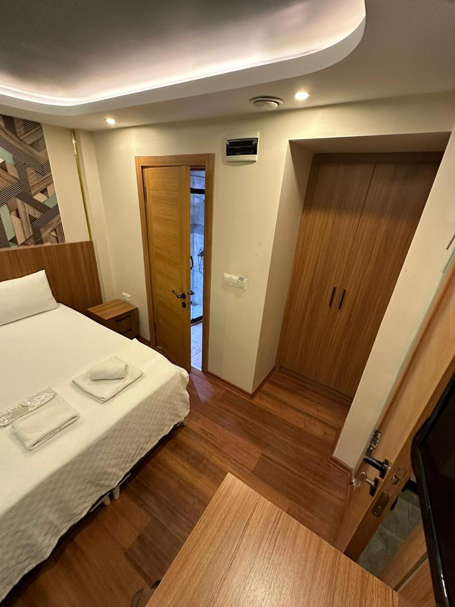 Standard Double Room photo 1