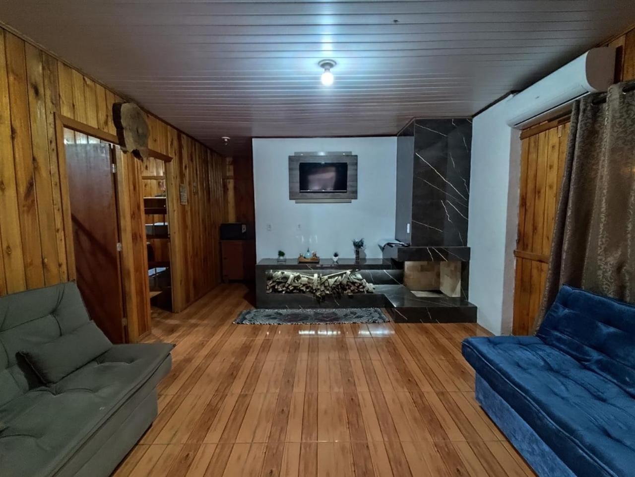 Three-Bedroom House photo 1