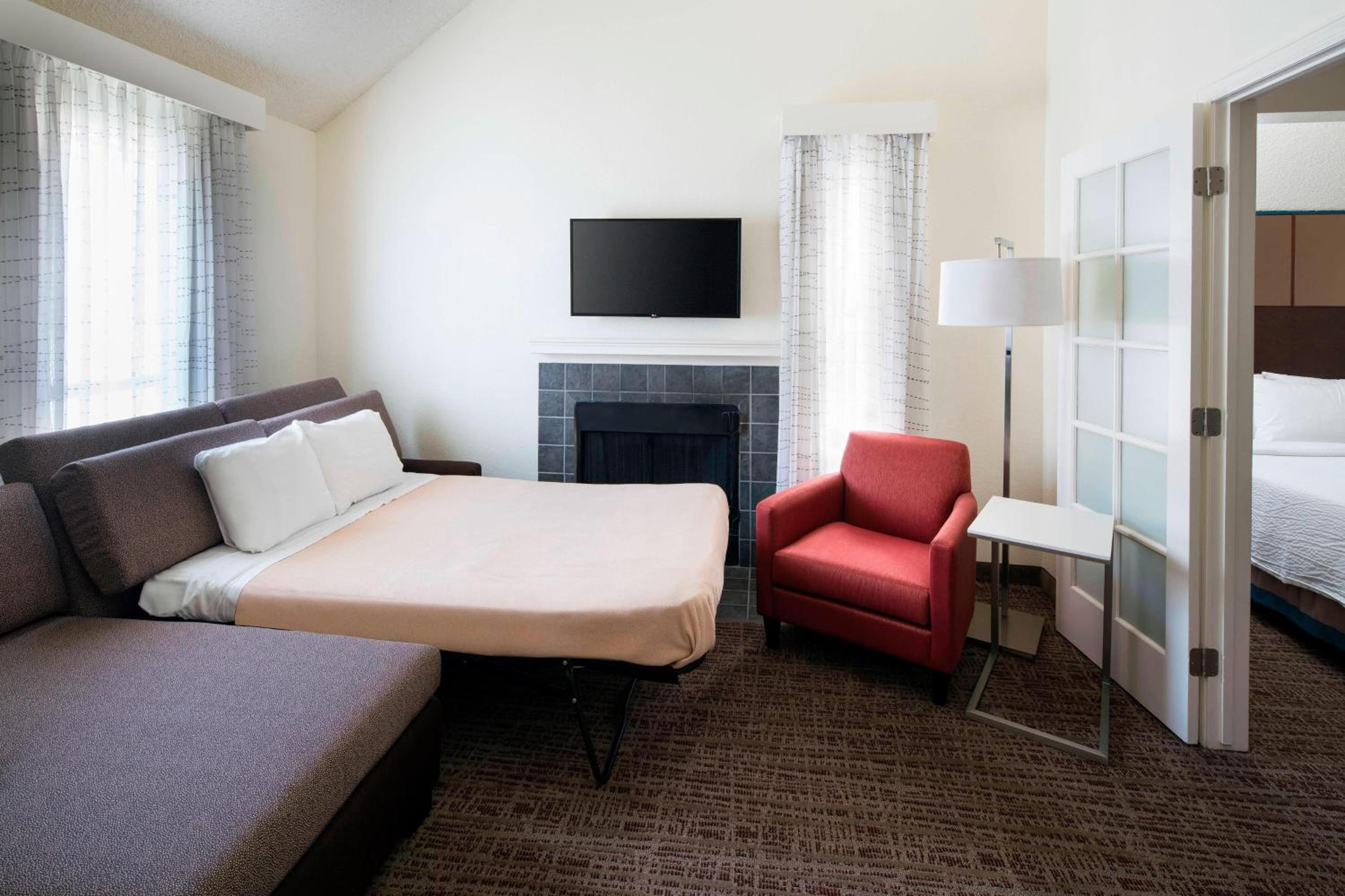 Penthouse Suite - Photo 4