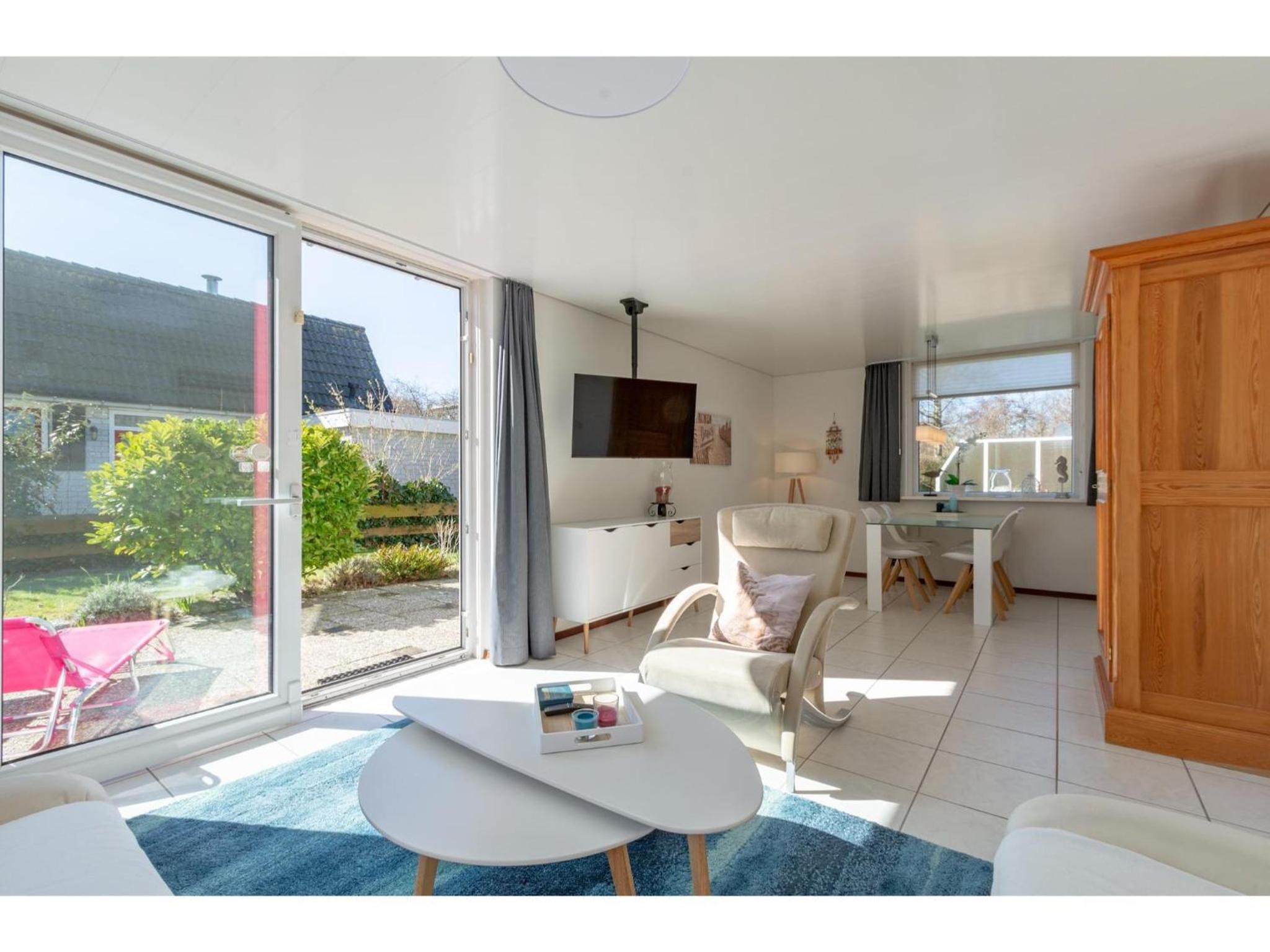 Three-Bedroom Vacation Home  photo 1