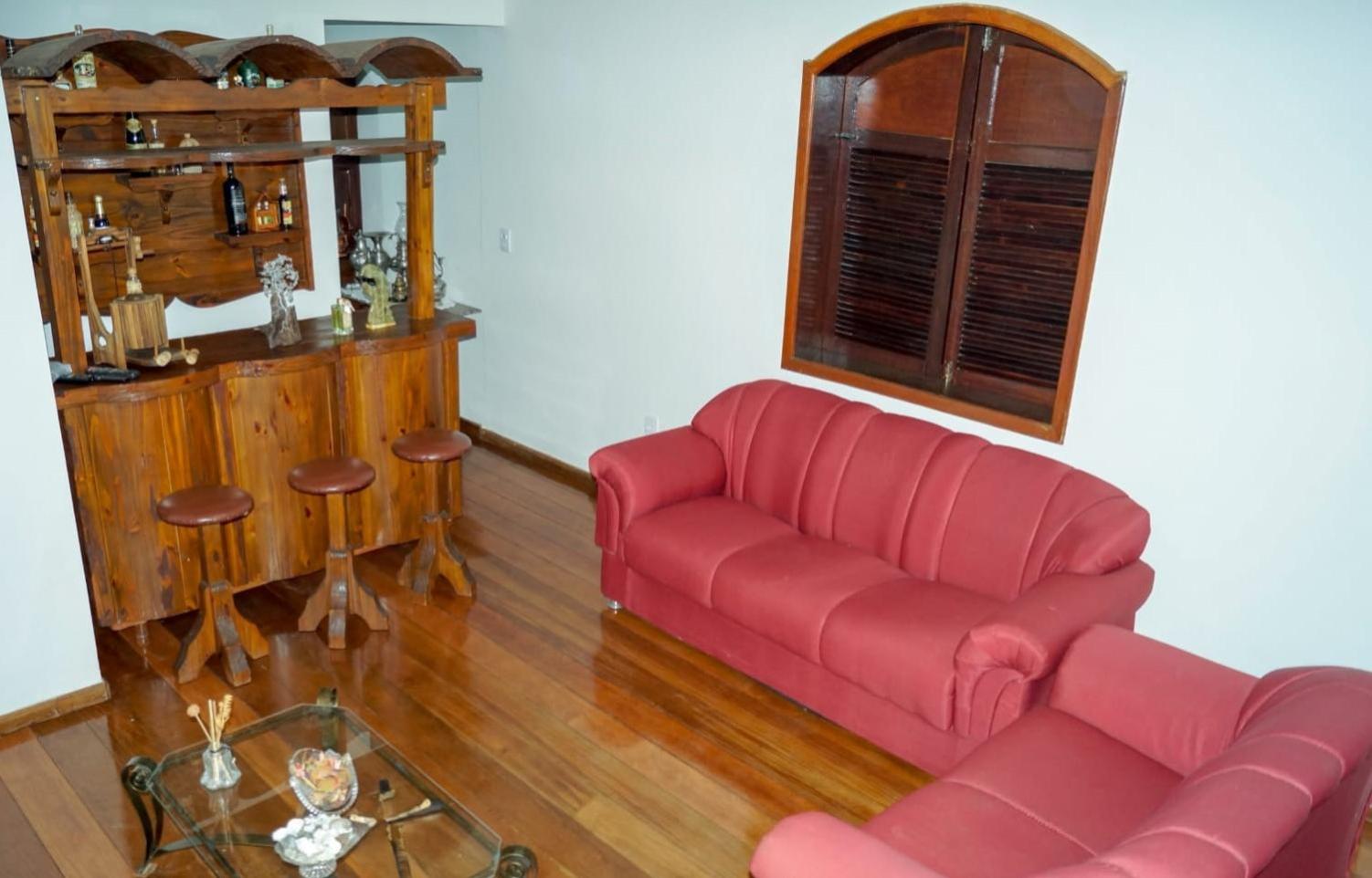Three-Bedroom House photo 2