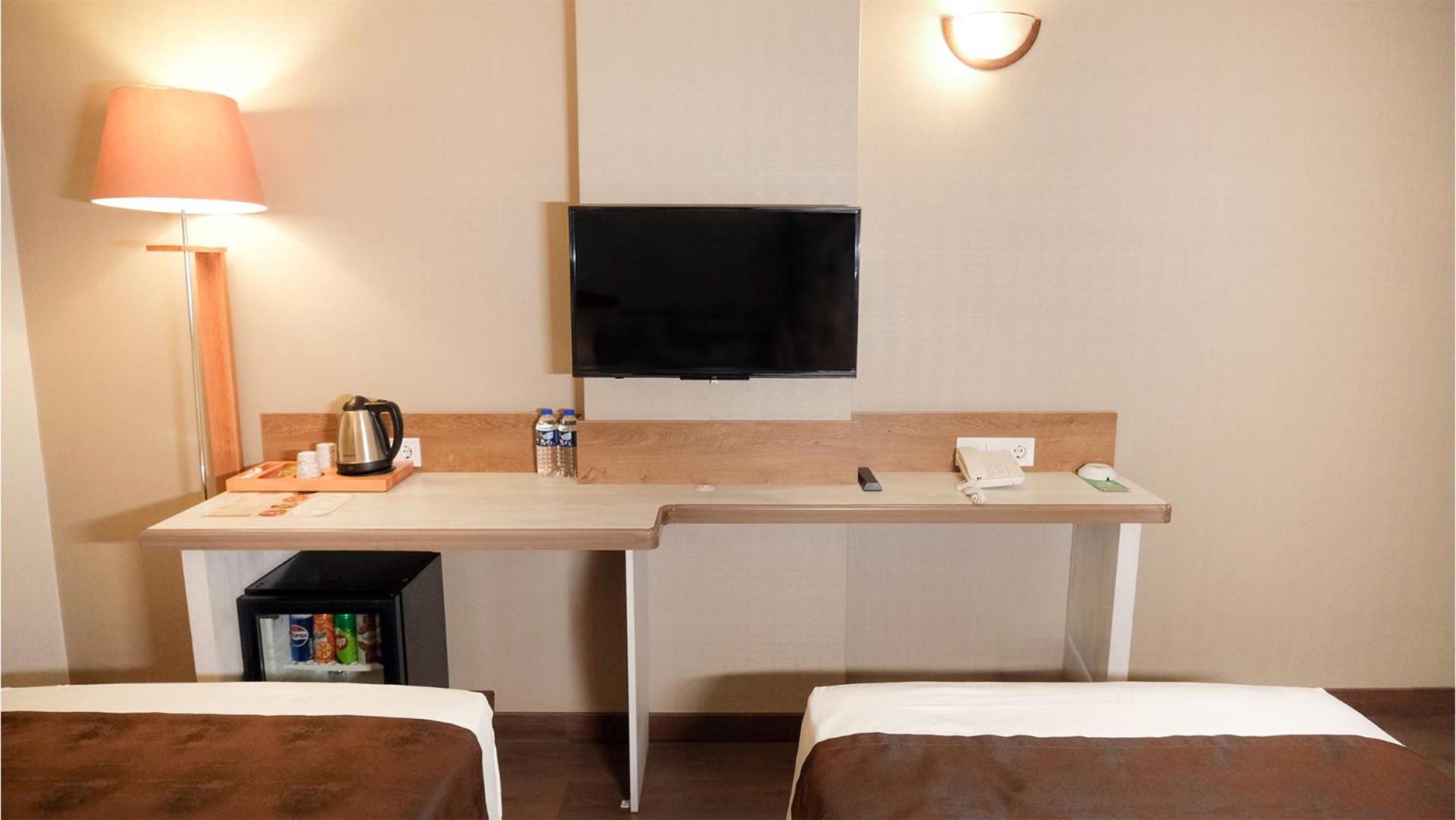 Double Or Twin Room photo 2