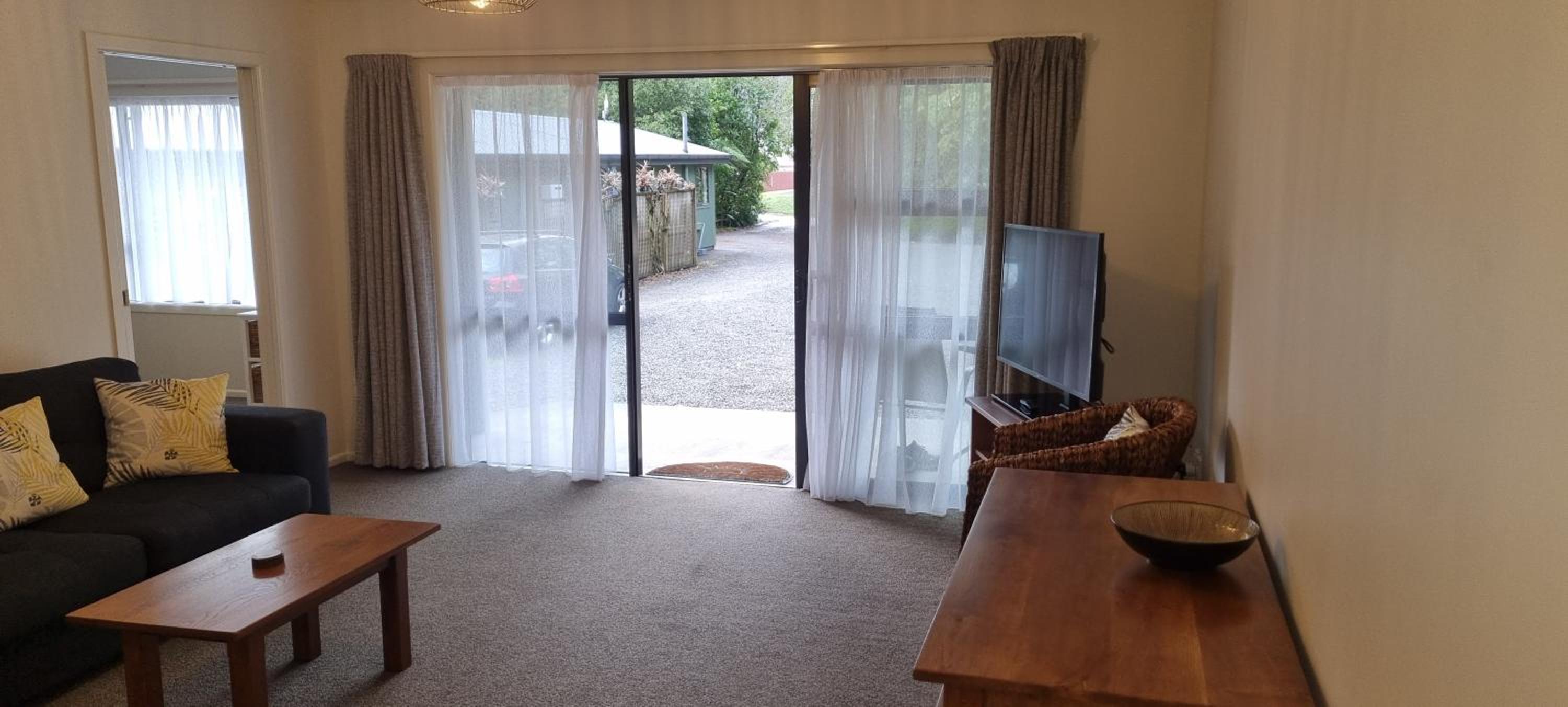 Superior King Suite - Photo 4
